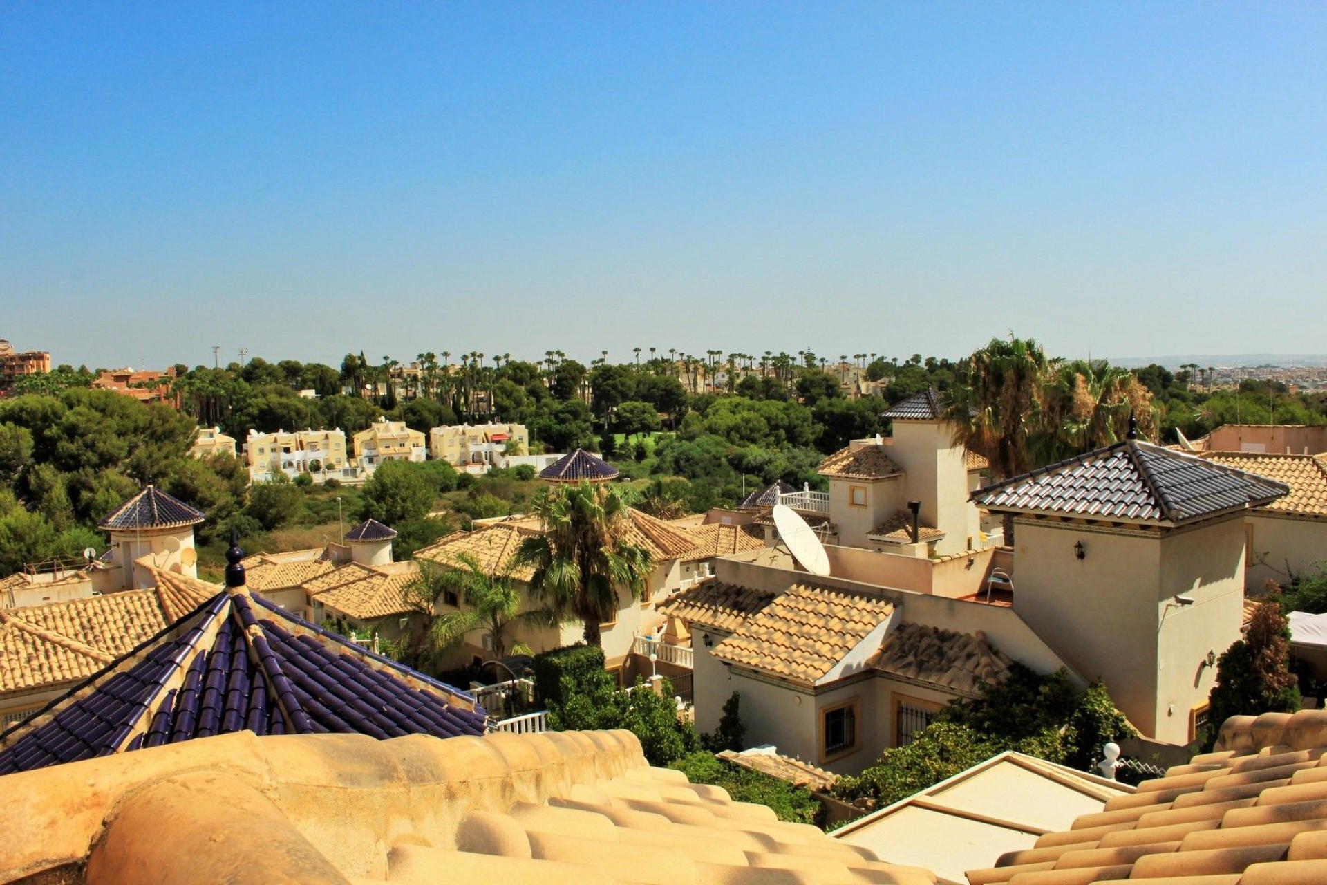 Återförsäljning - Villa - Orihuela Costa - Villamartín