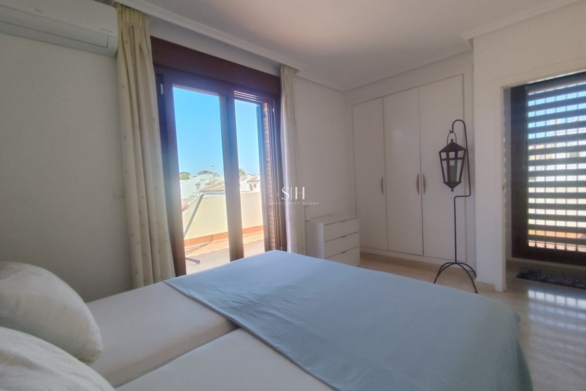 Återförsäljning - Villa - Orihuela Costa - Villamartin