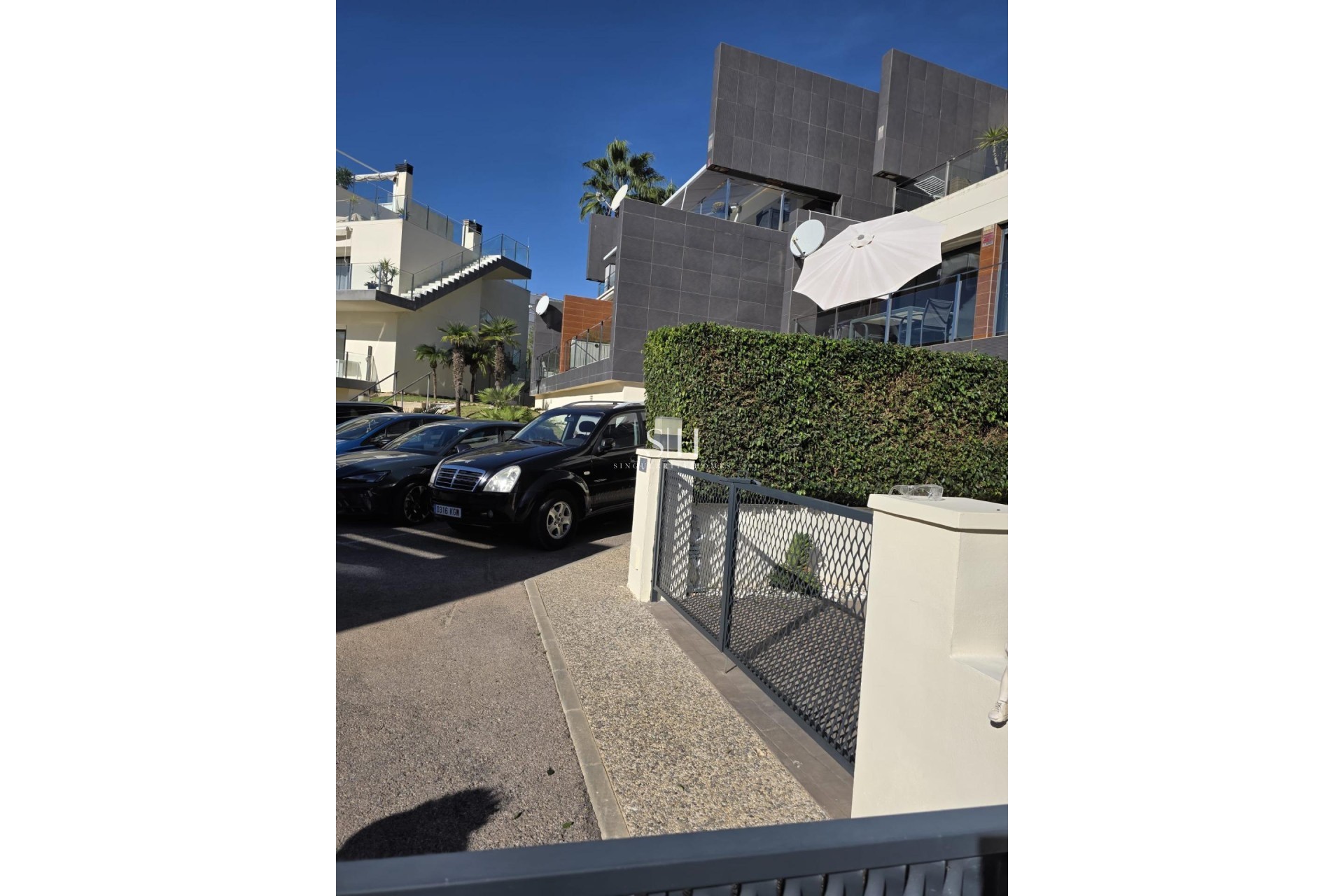 Återförsäljning - Villa - Orihuela Costa - Villamartín