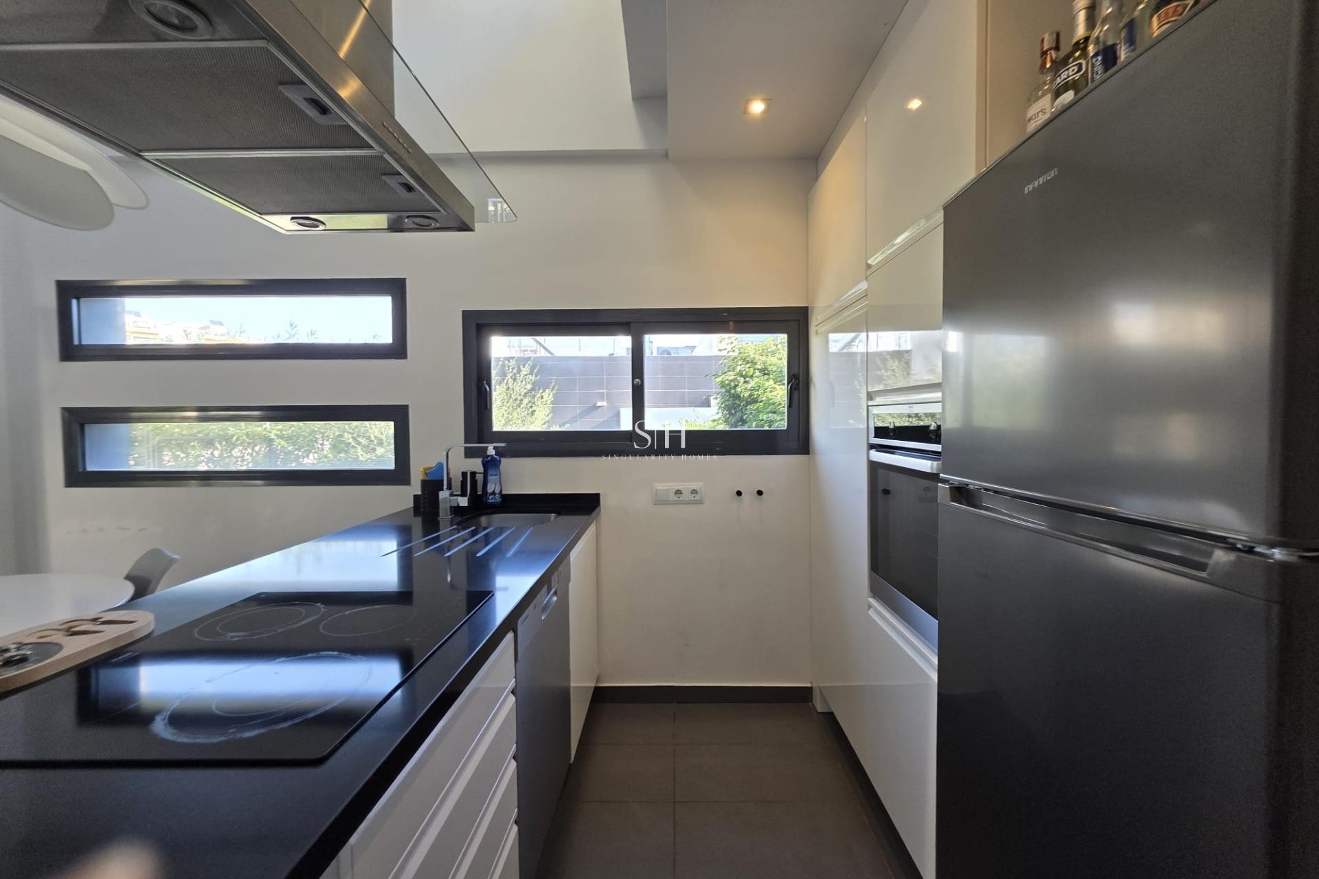 Återförsäljning - Villa - Orihuela Costa - Villamartín