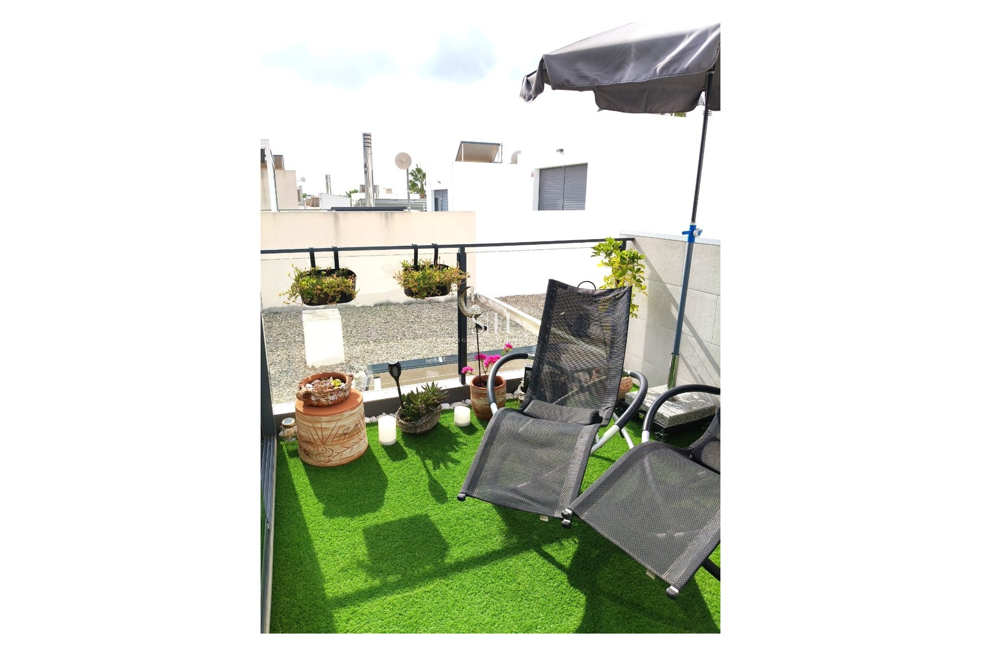 Återförsäljning - Villa - Orihuela Costa - Villamartin