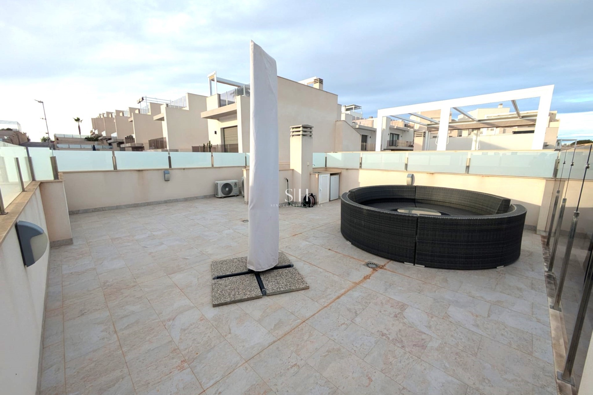 Återförsäljning - Villa - Orihuela Costa - Villamartin