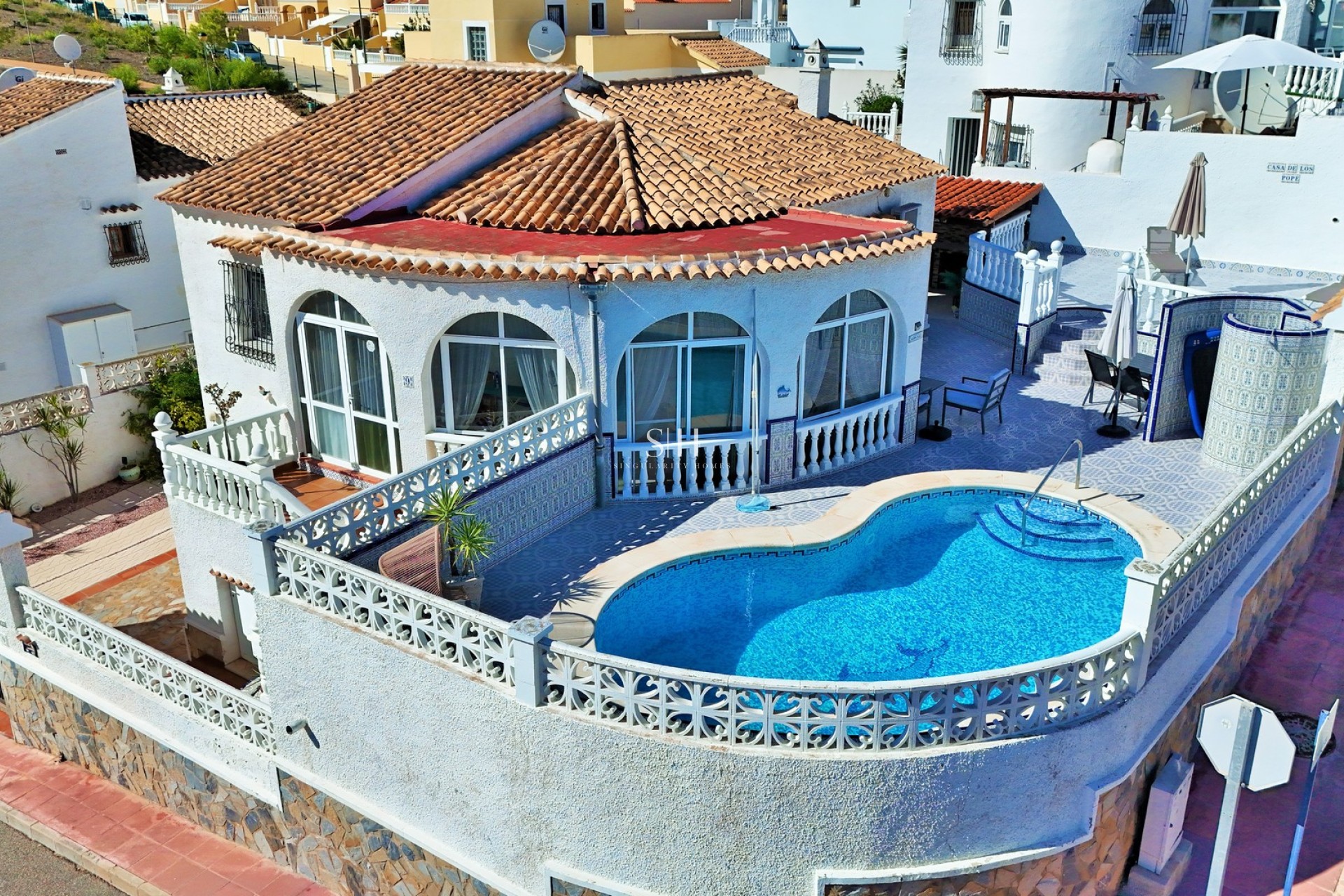 Återförsäljning - Villa - Orihuela Costa - Villamartin