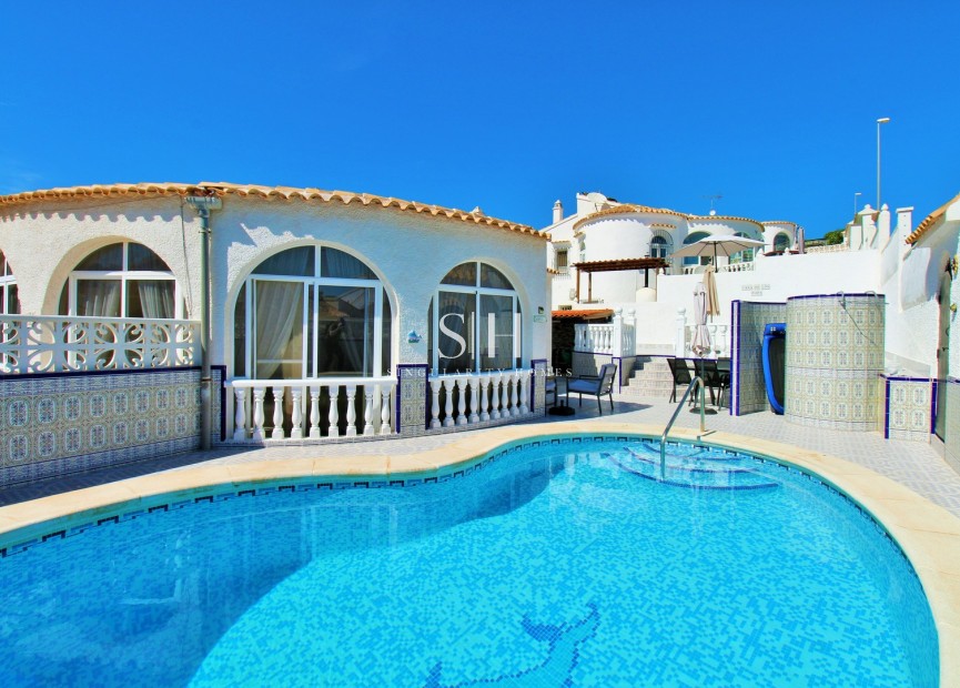 Återförsäljning - Villa - Orihuela Costa - Villamartin