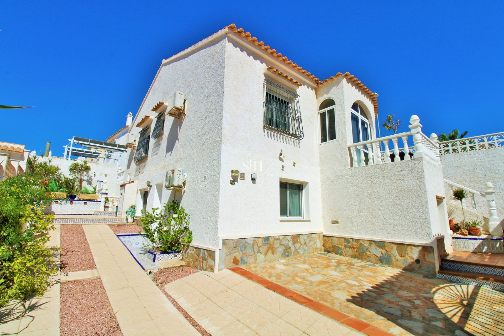 Återförsäljning - Villa - Orihuela Costa - Villamartin