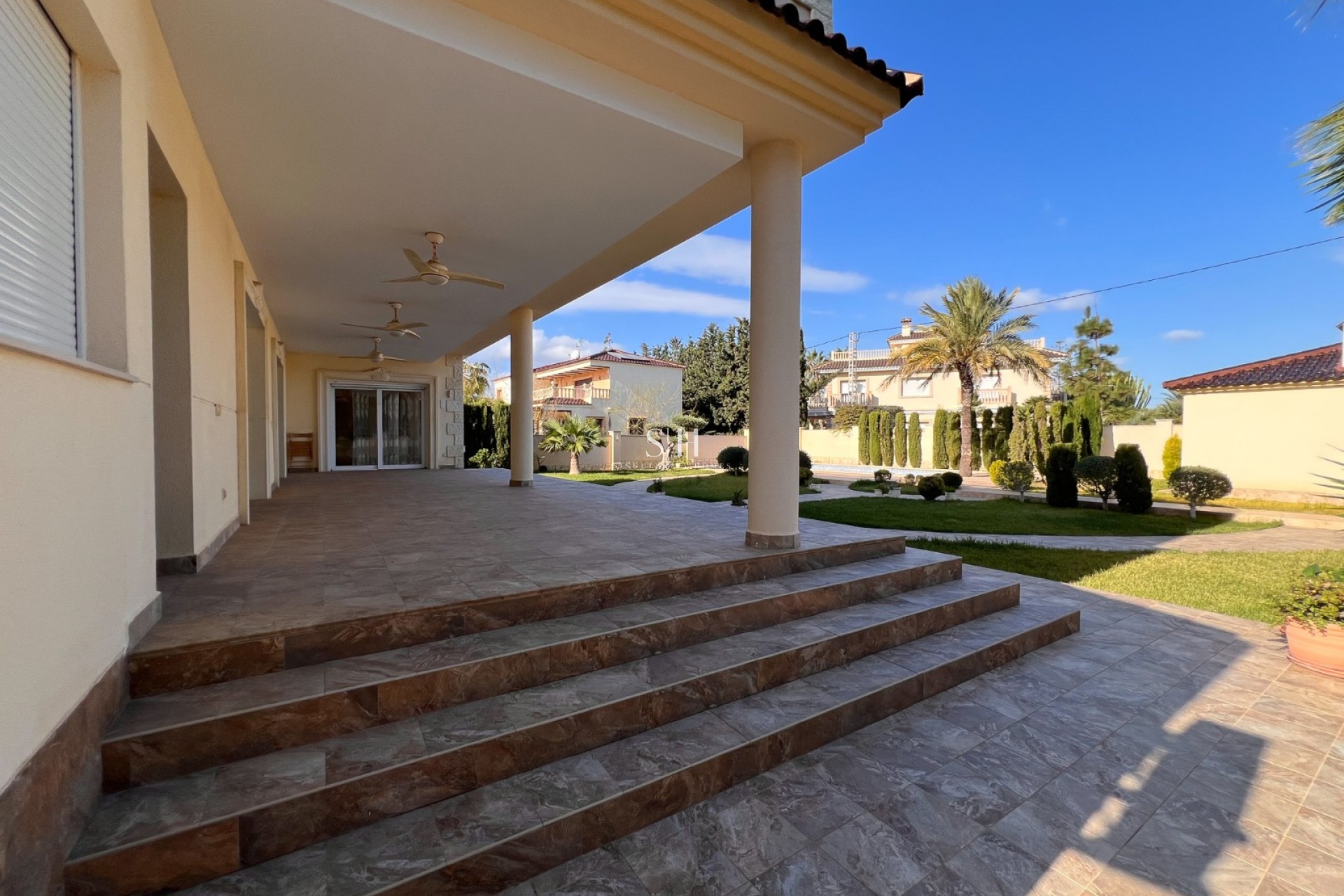 Återförsäljning - Villa - Orihuela Costa