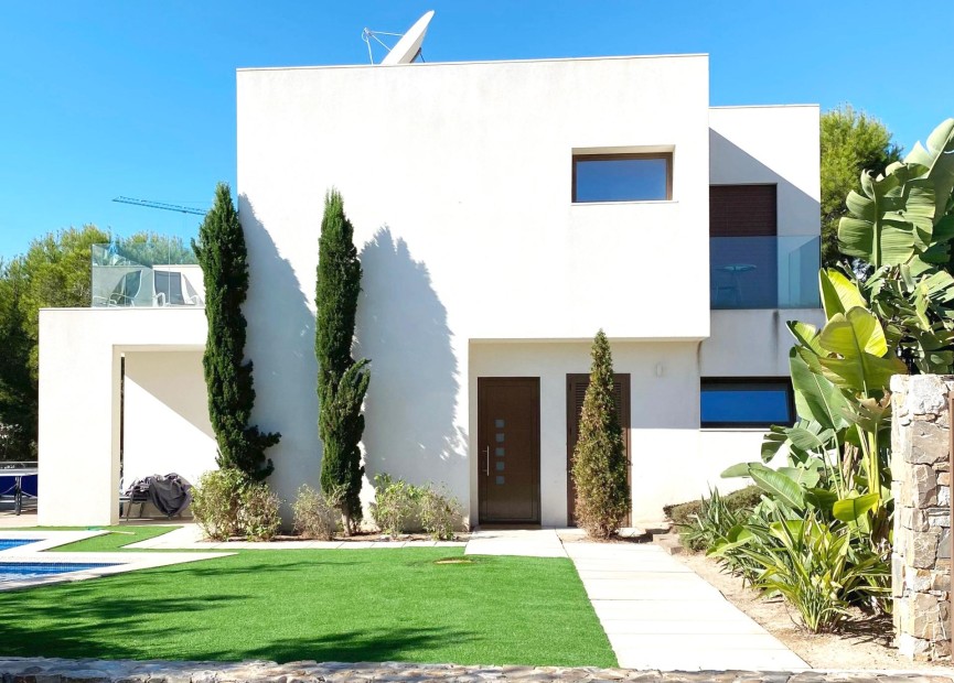 Återförsäljning - Villa - Orihuela - Las Colinas Golf