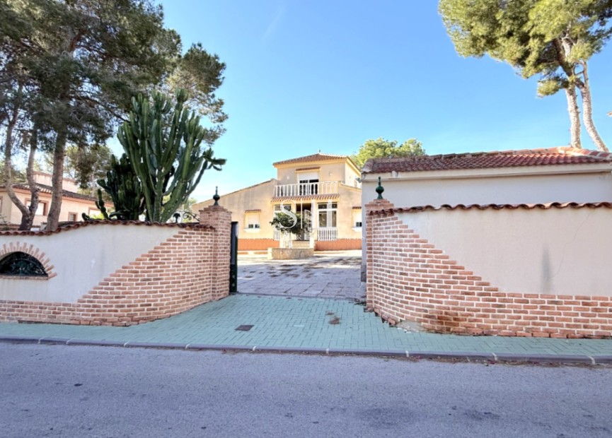 Återförsäljning - Villa - Pilar de la Horadada - Costa Blanca
