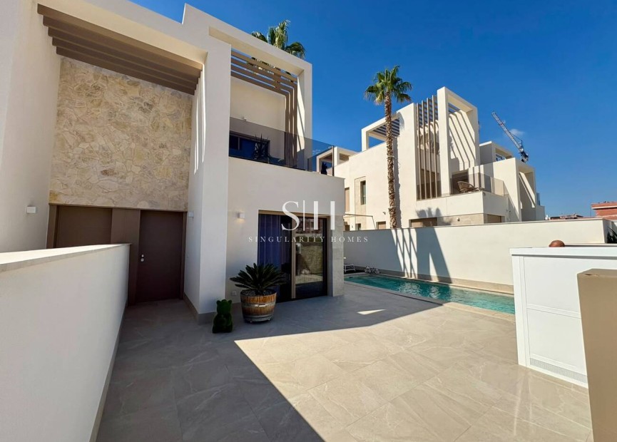 Återförsäljning - Villa - Rojales - Ciudad Quesada