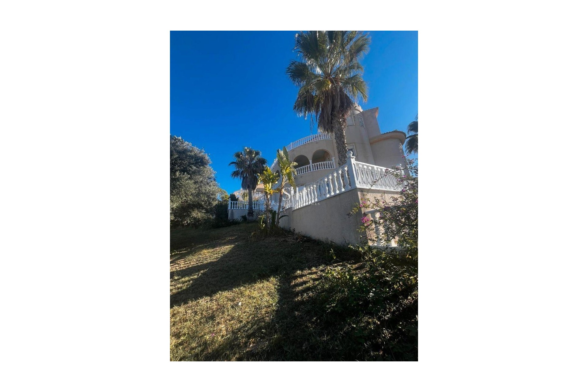 Återförsäljning - Villa - Rojales - La Marquesa