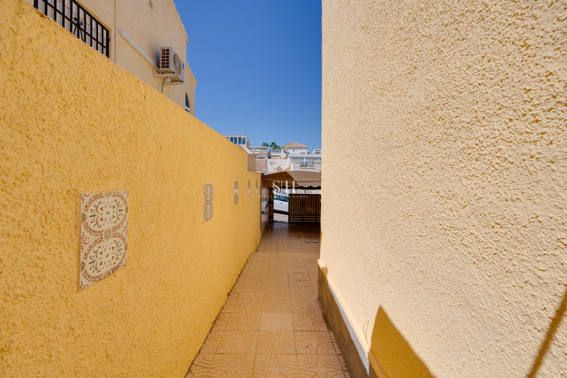 Återförsäljning - Villa - San Fulgencio - La Marina