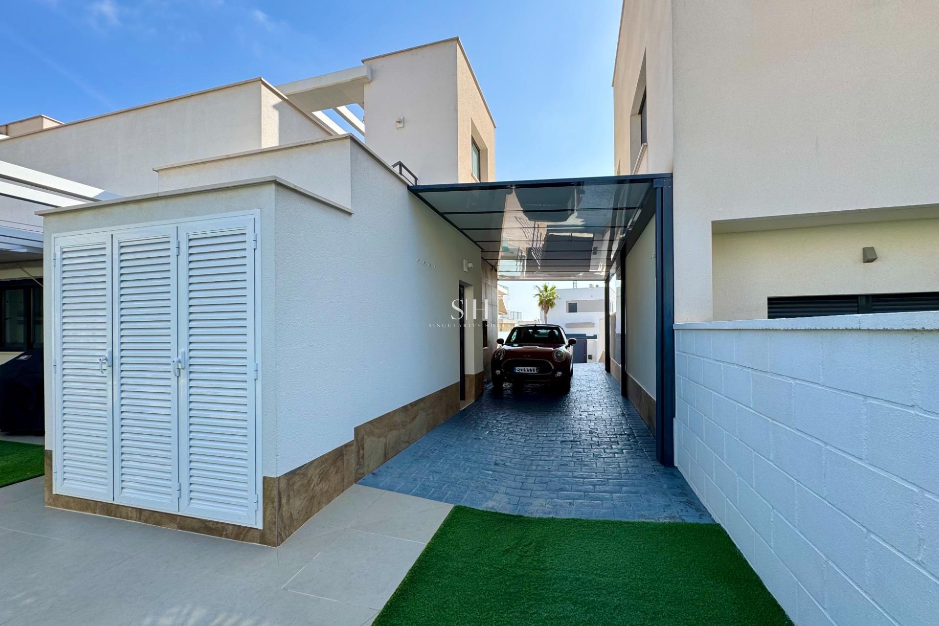 Återförsäljning - Villa - San Miguel de Salinas - Bellavista