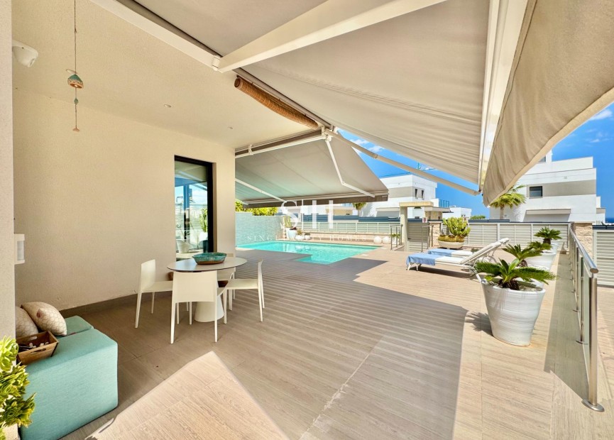Återförsäljning - Villa - San Miguel de Salinas - Bellavista