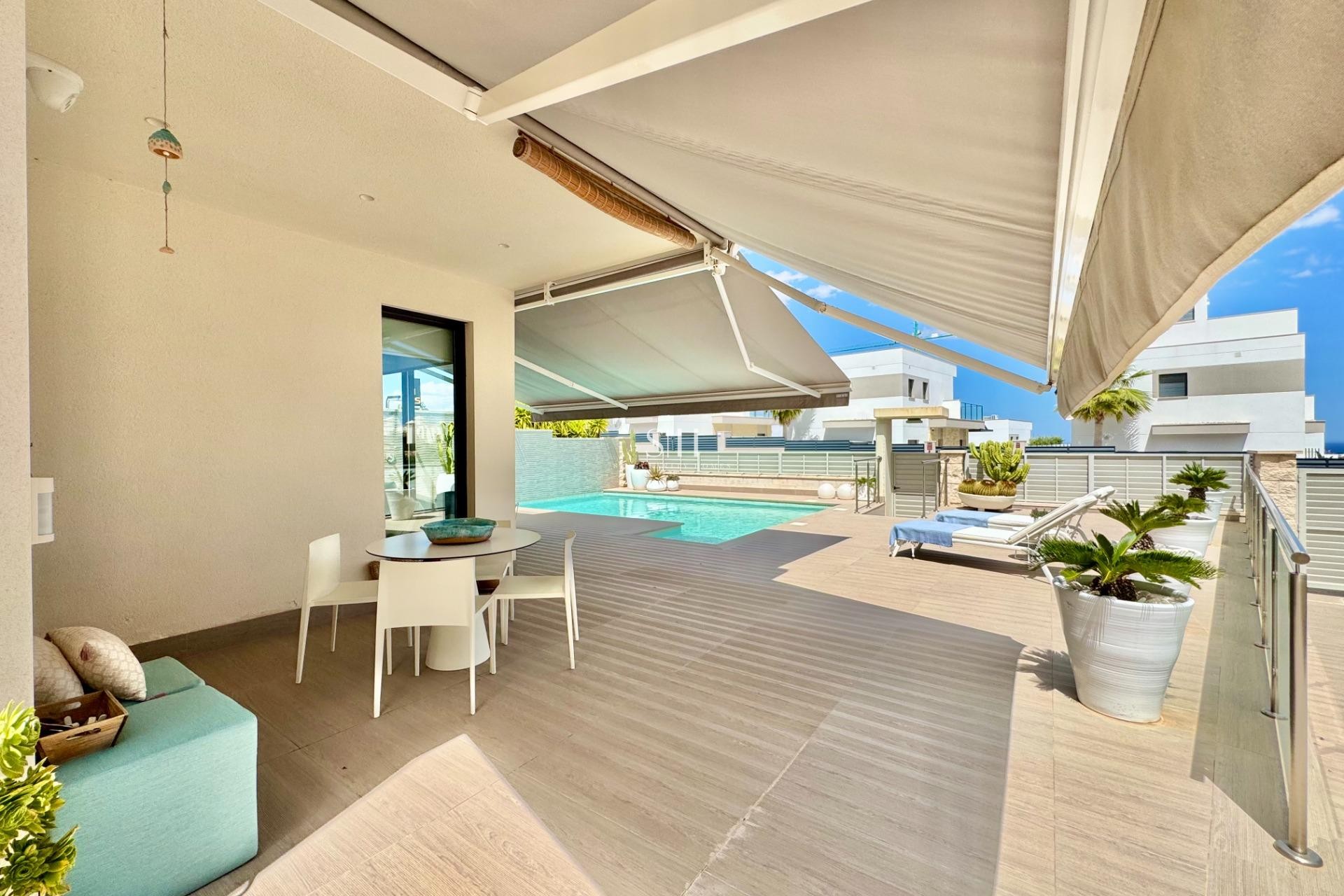 Återförsäljning - Villa - San Miguel de Salinas - Bellavista