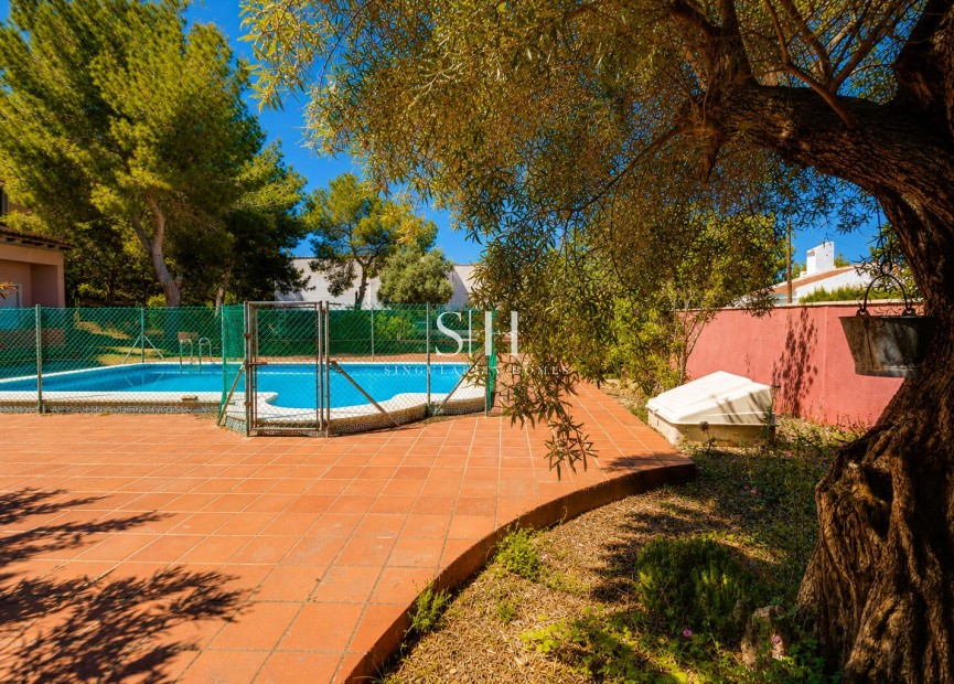 Återförsäljning - Villa - San Miguel de Salinas - Ciudad de las comunicaciones