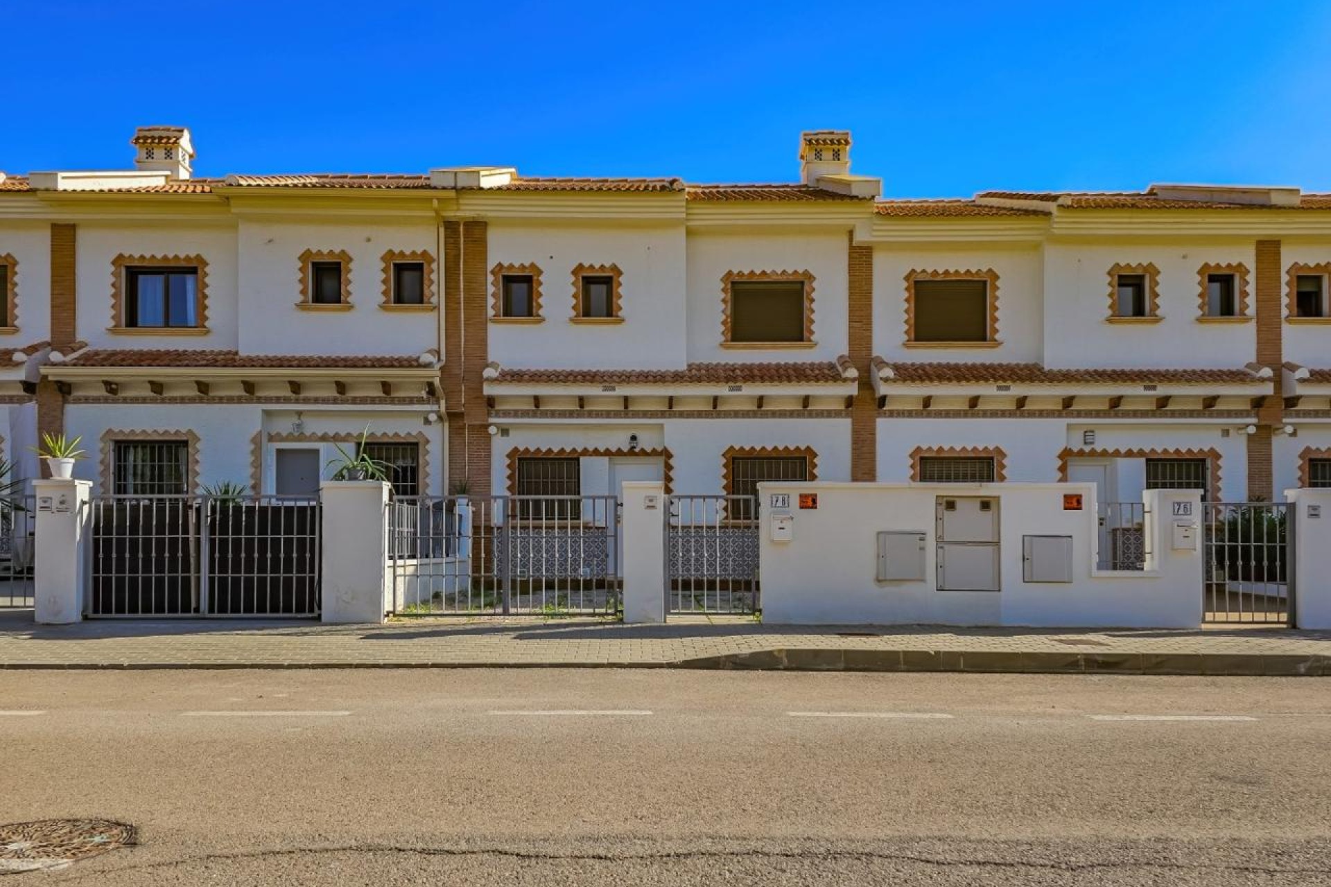 Återförsäljning - Villa - San Miguel de Salinas - Inland