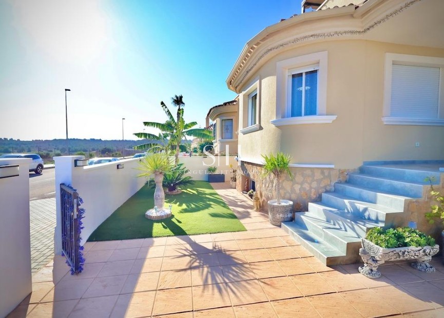 Återförsäljning - Villa - San Miguel de Salinas - Inland