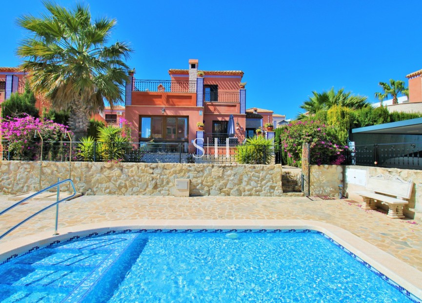 Återförsäljning - Villa - San Miguel de Salinas