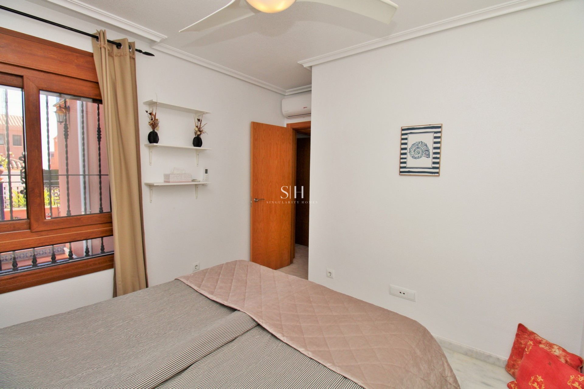 Återförsäljning - Villa - San Miguel de Salinas