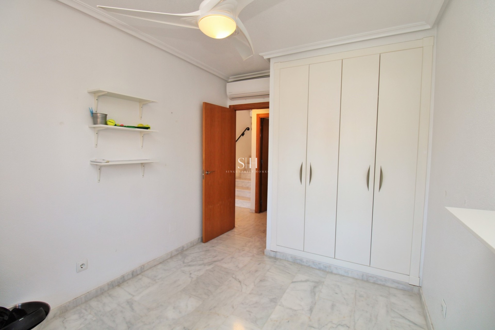 Återförsäljning - Villa - San Miguel de Salinas