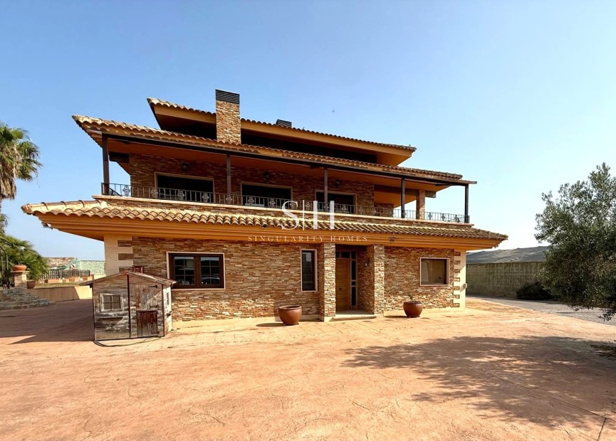 Återförsäljning - Villa - San Miguel de Salinas