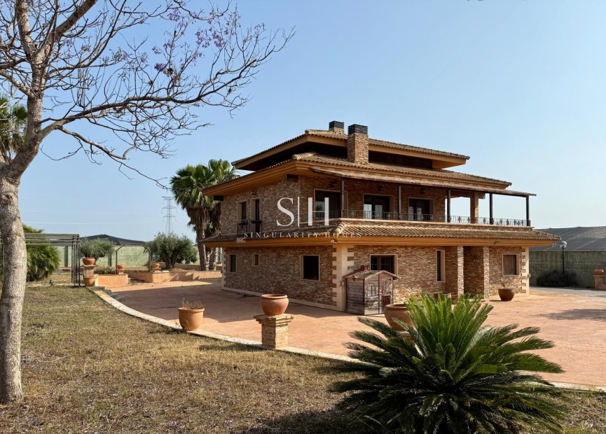 Återförsäljning - Villa - San Miguel de Salinas