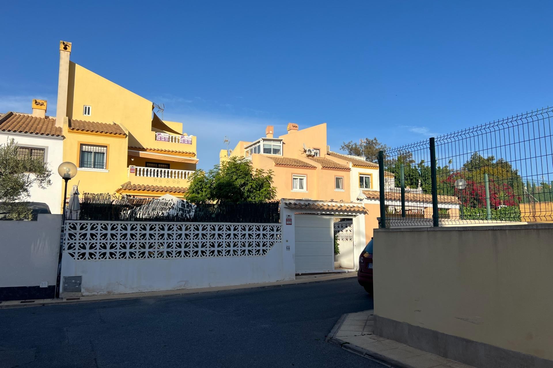 Återförsäljning - Villa - Torrevieja - aguas nuevas