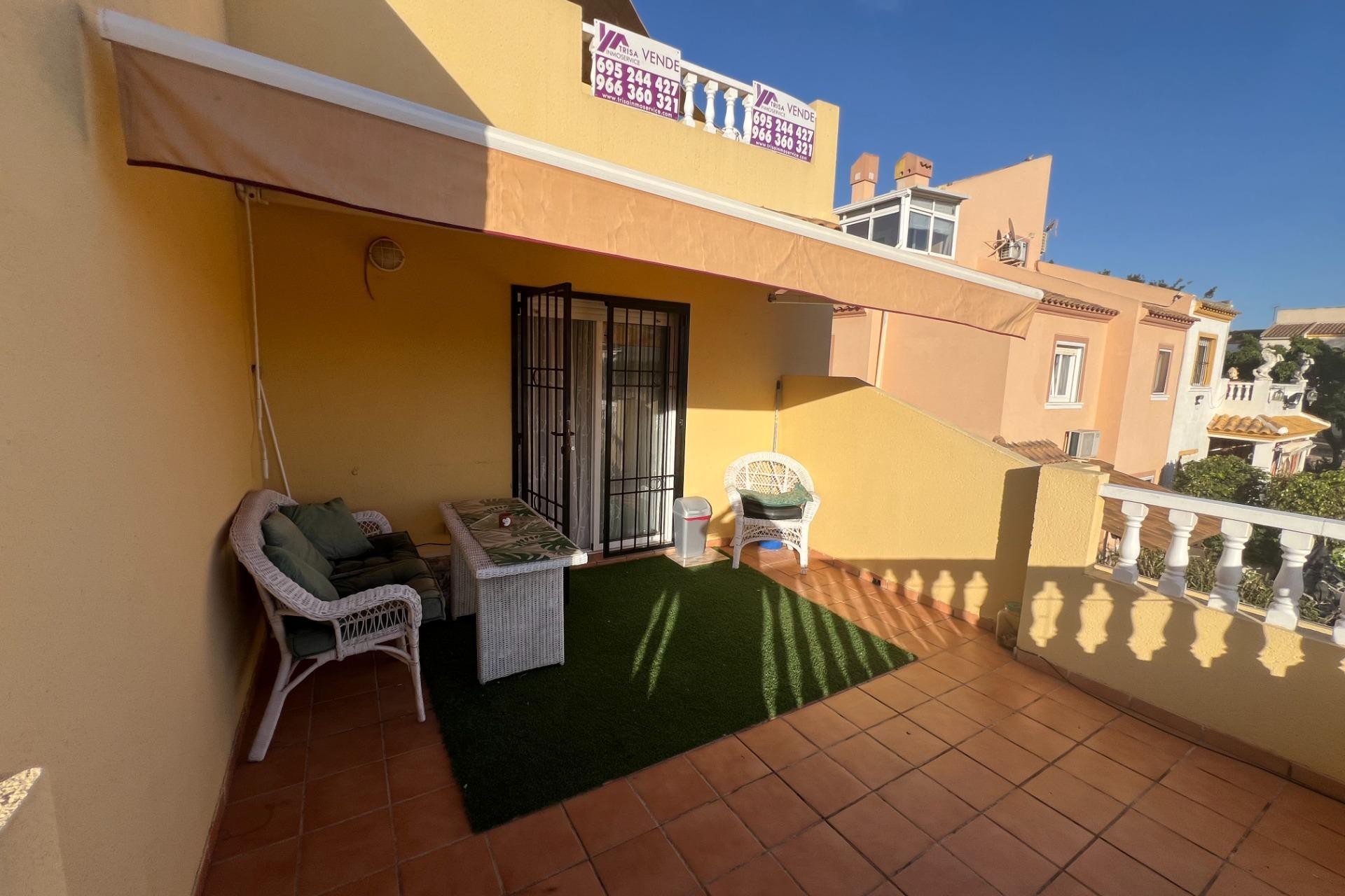 Återförsäljning - Villa - Torrevieja - aguas nuevas