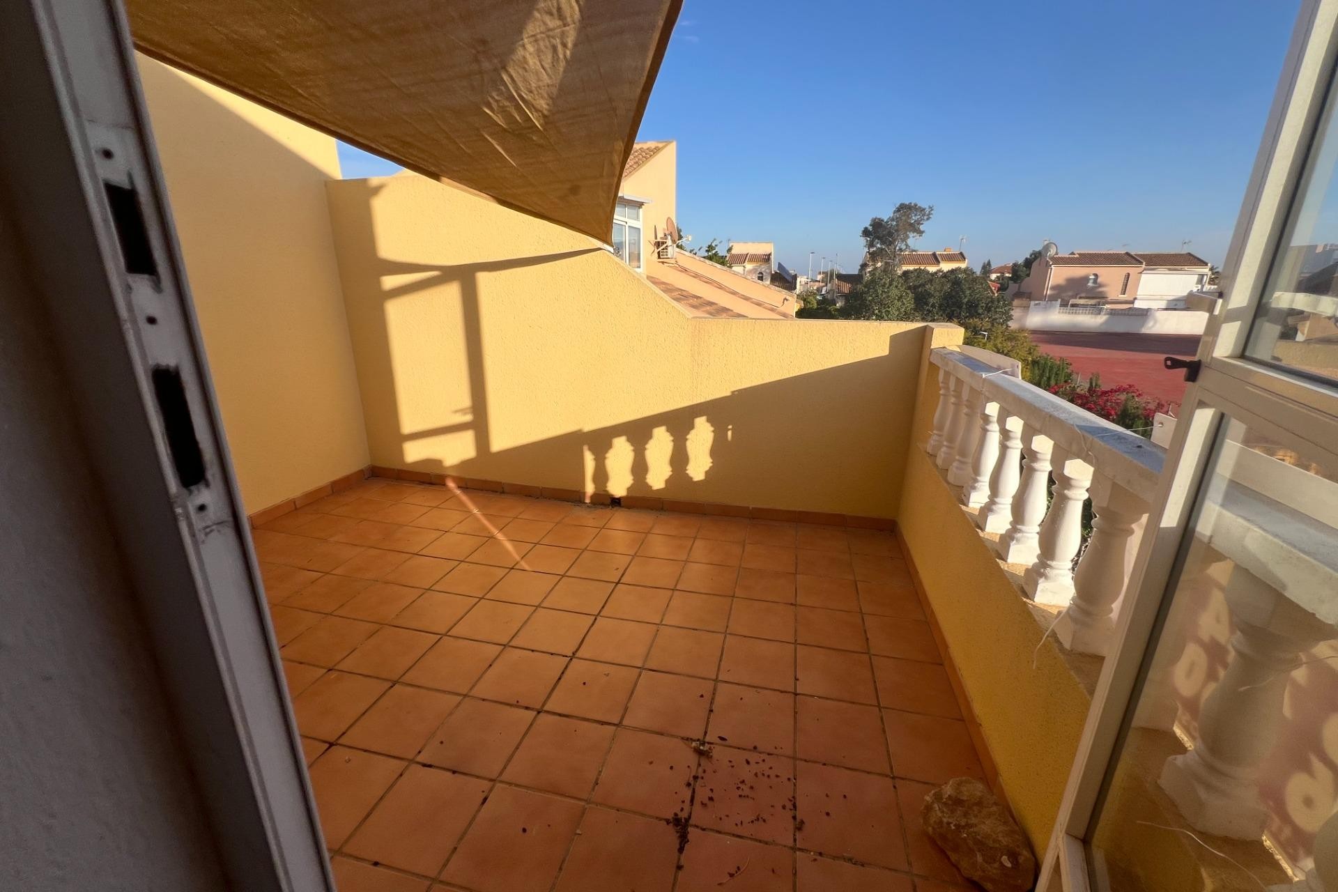 Återförsäljning - Villa - Torrevieja - aguas nuevas