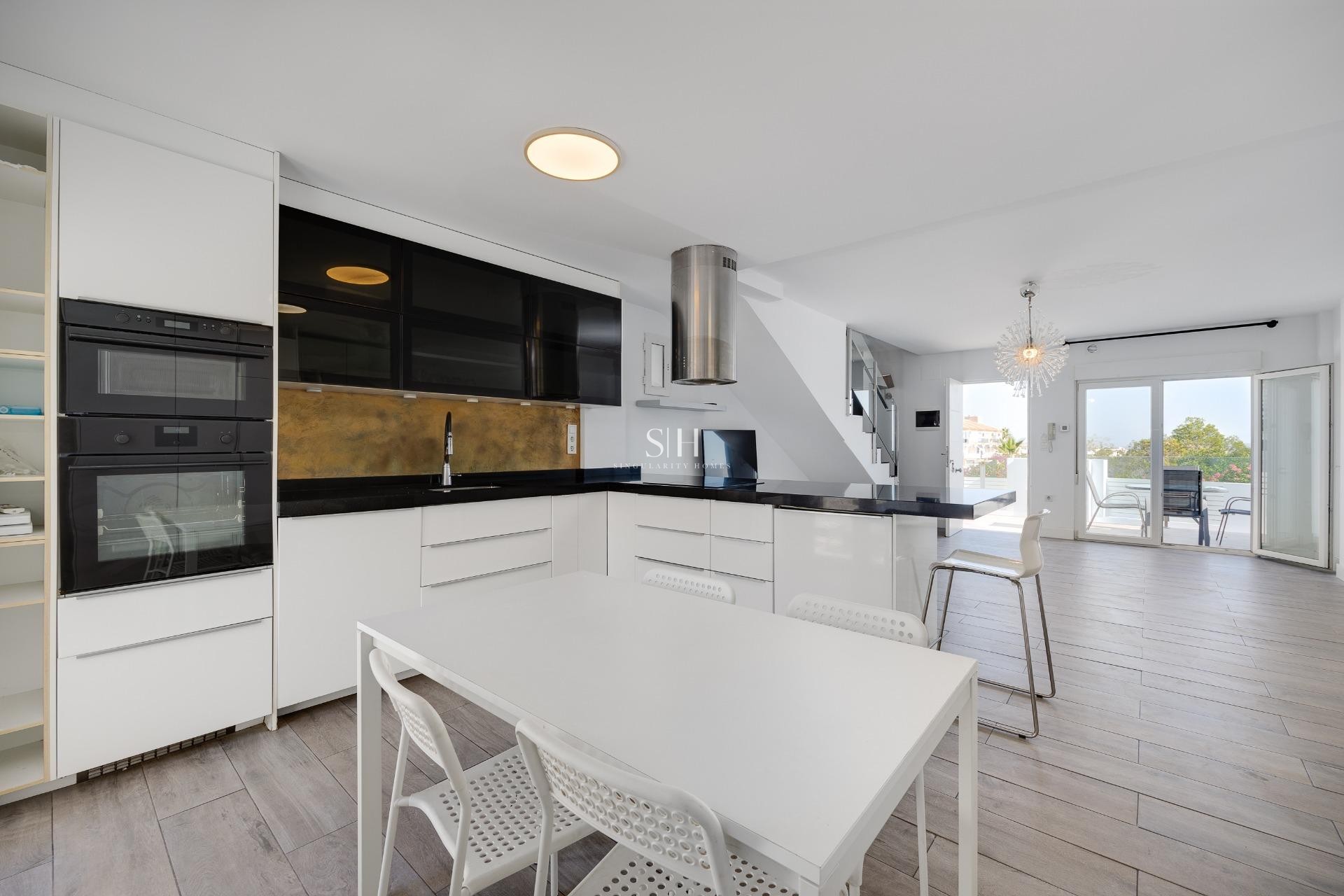 Återförsäljning - Villa - Torrevieja - aguas nuevas