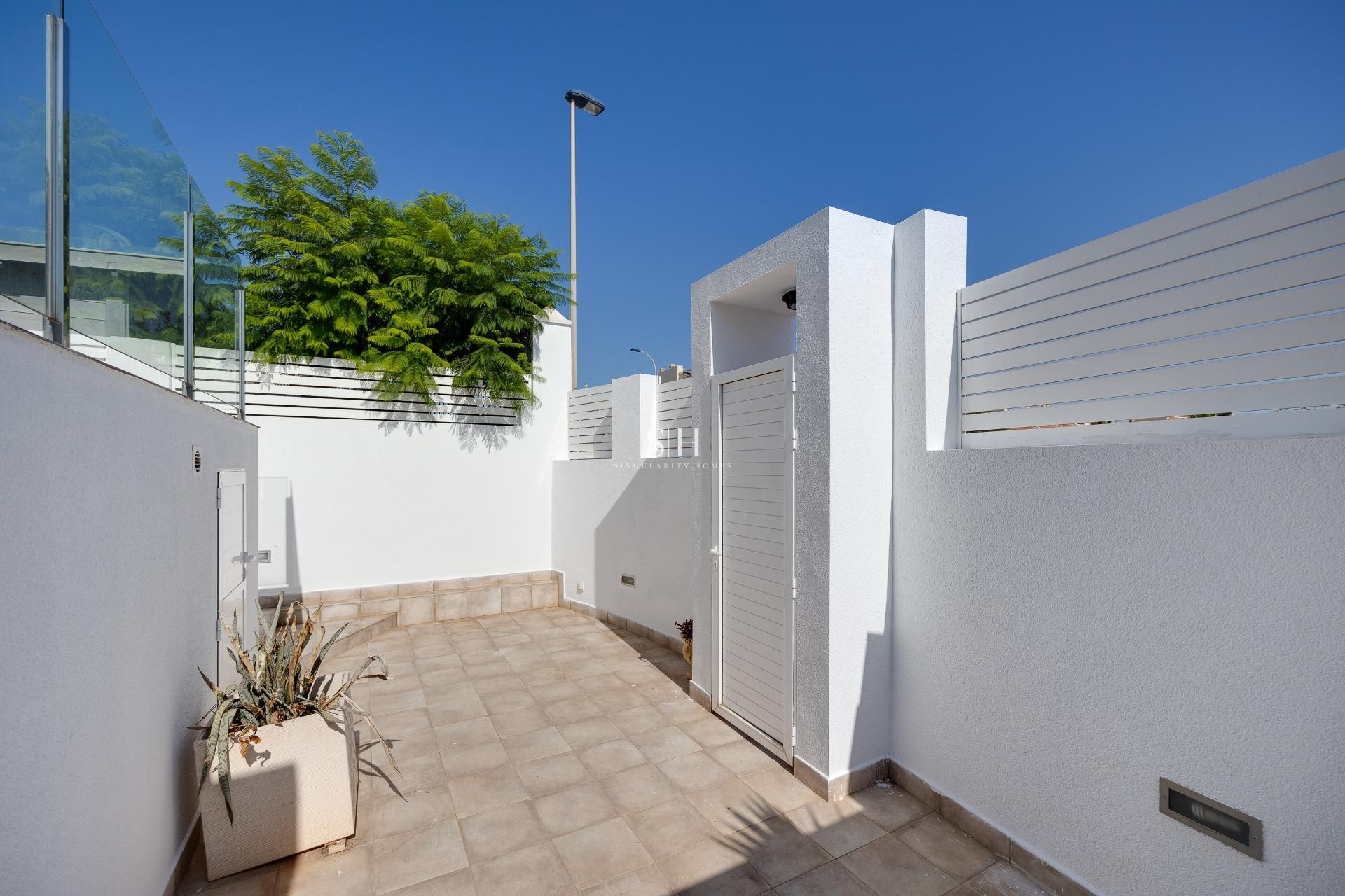 Återförsäljning - Villa - Torrevieja - aguas nuevas