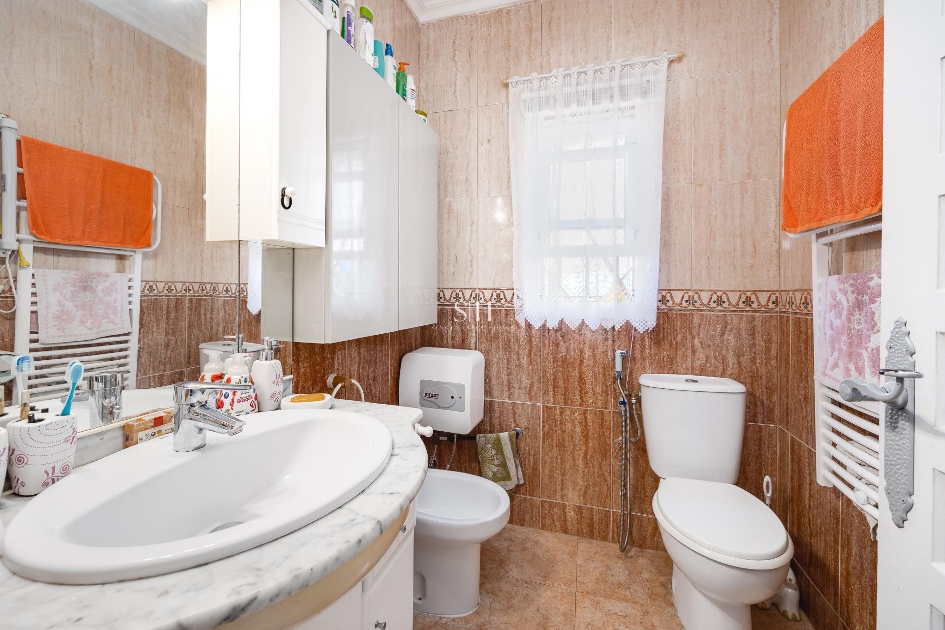 Återförsäljning - Villa - Torrevieja - aguas nuevas