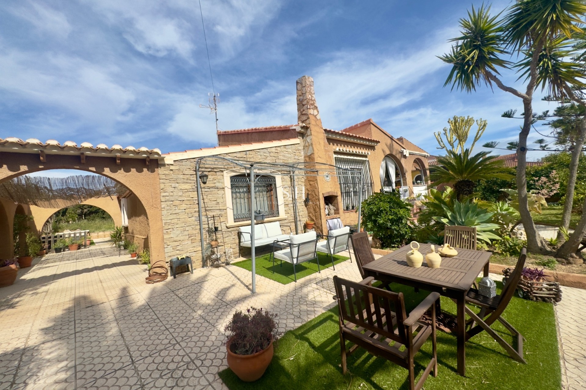 Återförsäljning - Villa - Torrevieja - Aguas Nuevas