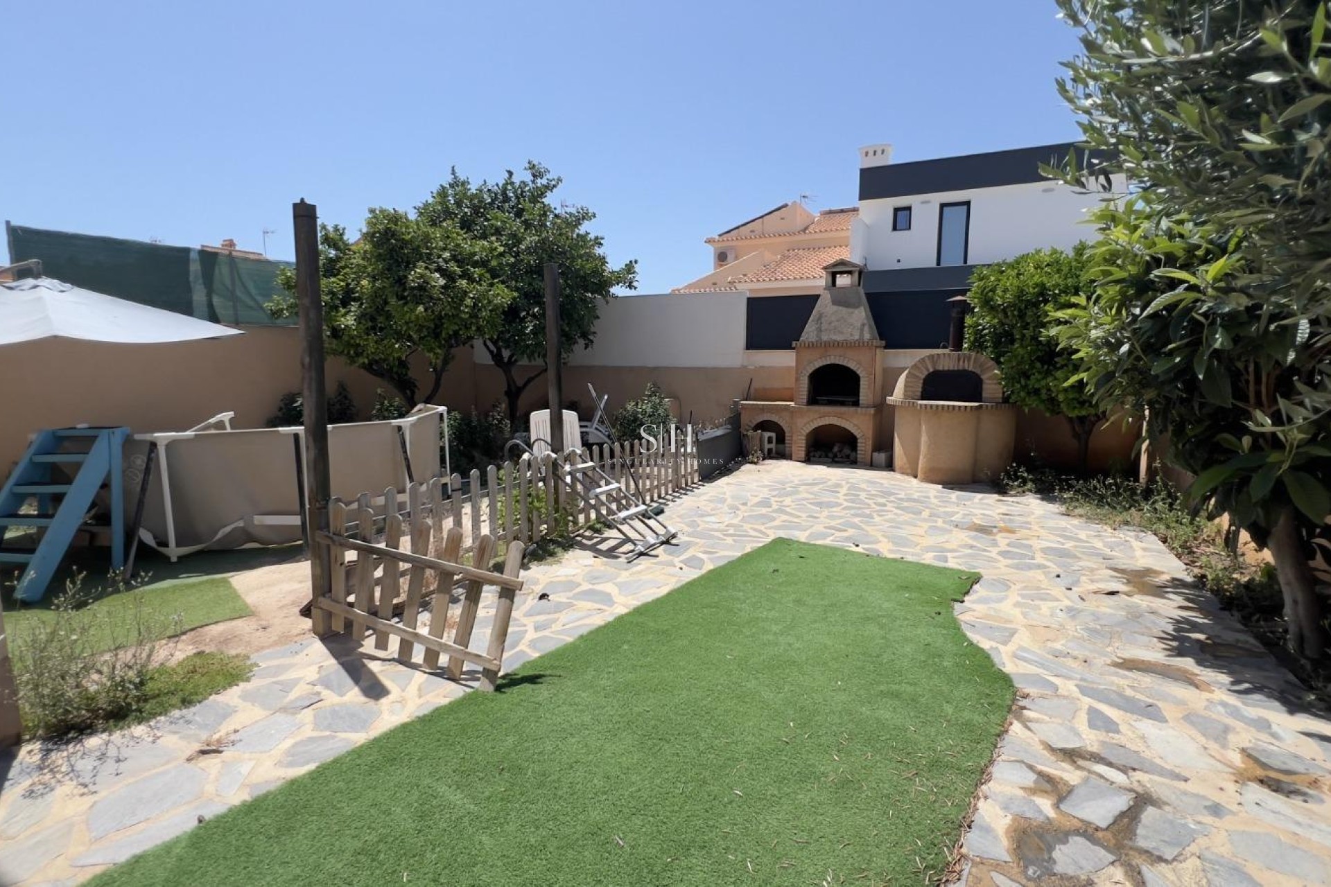 Återförsäljning - Villa - Torrevieja - aguas nuevas