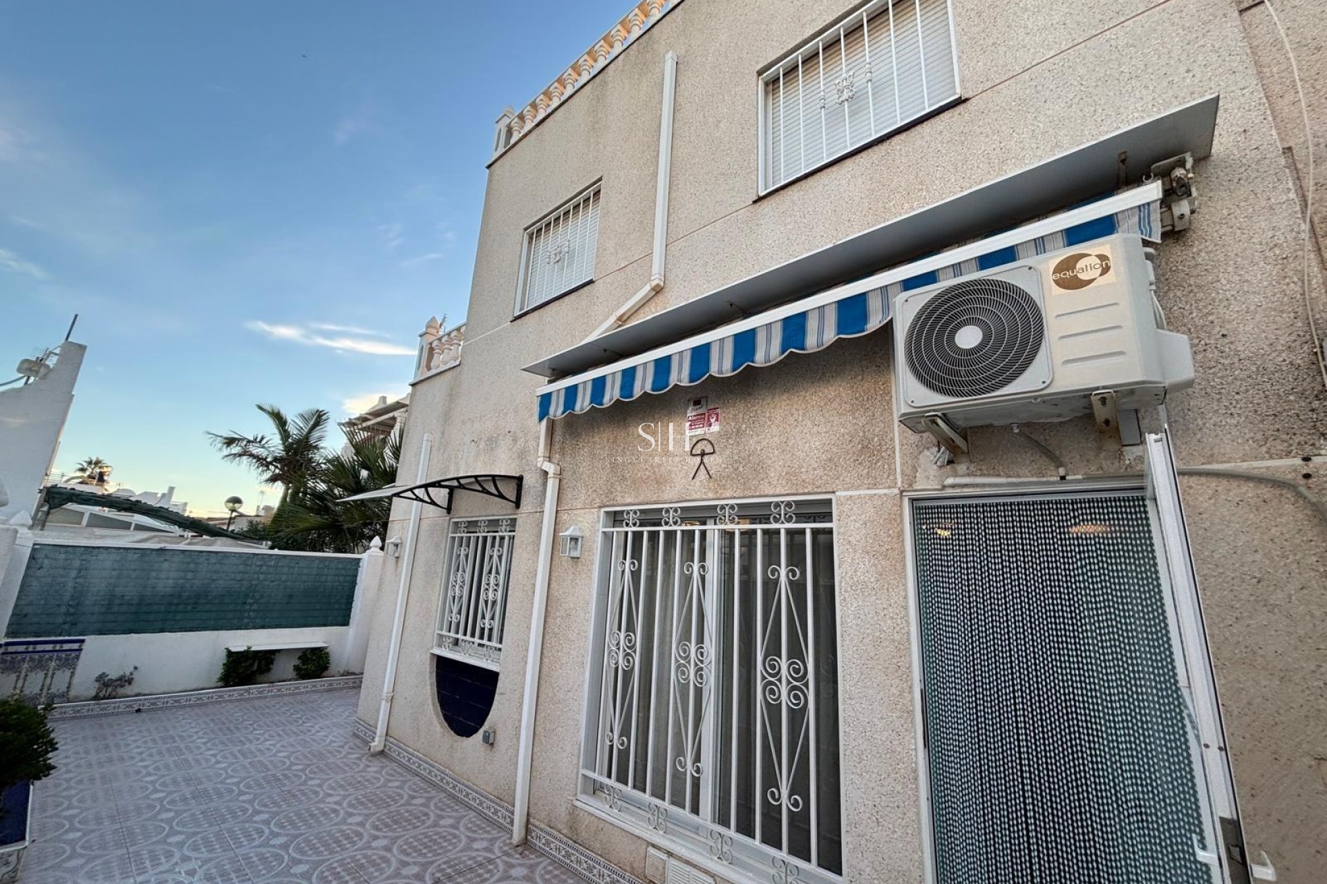 Återförsäljning - Villa - Torrevieja - Carrefour