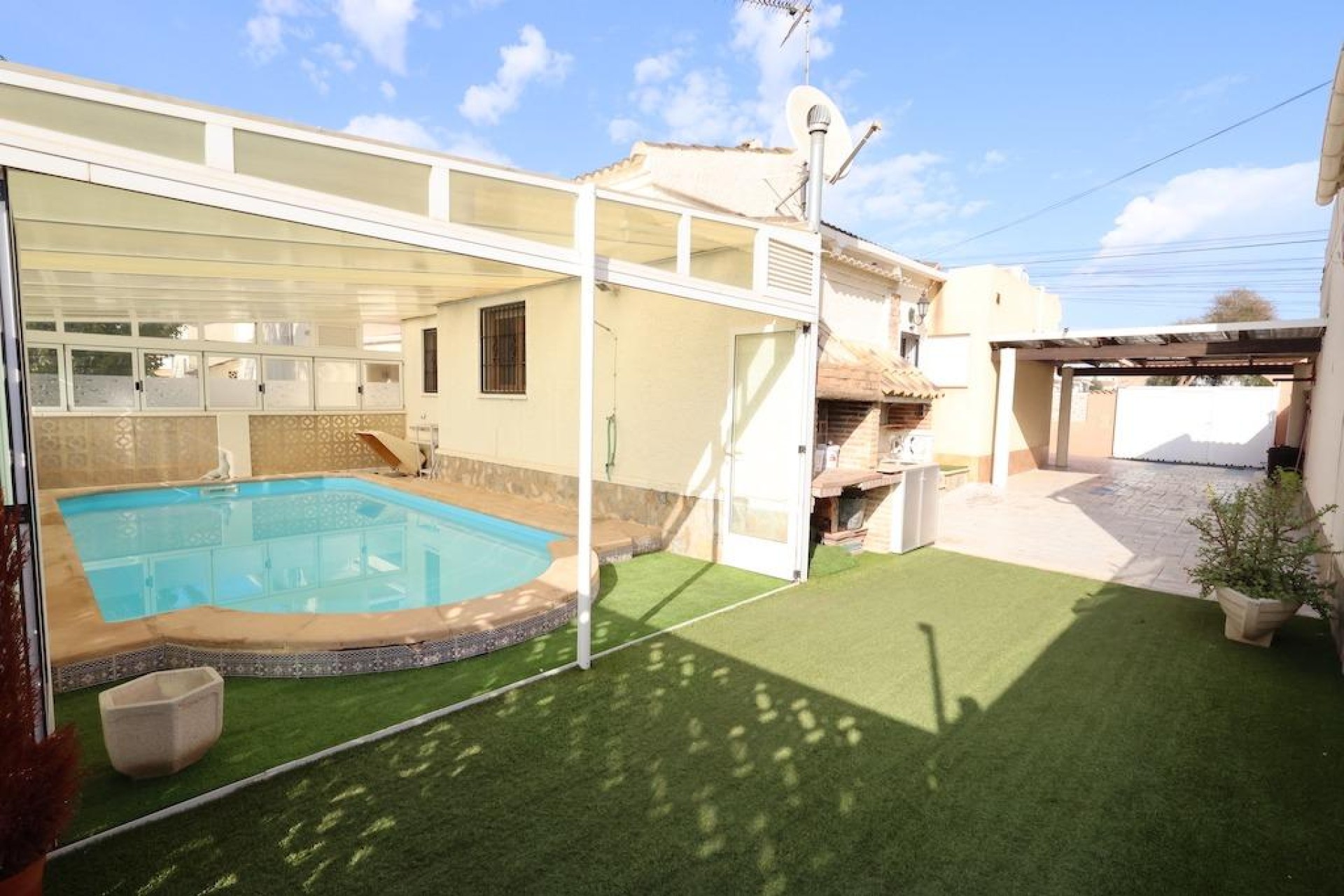 Återförsäljning - Villa - Torrevieja - Costa Blanca