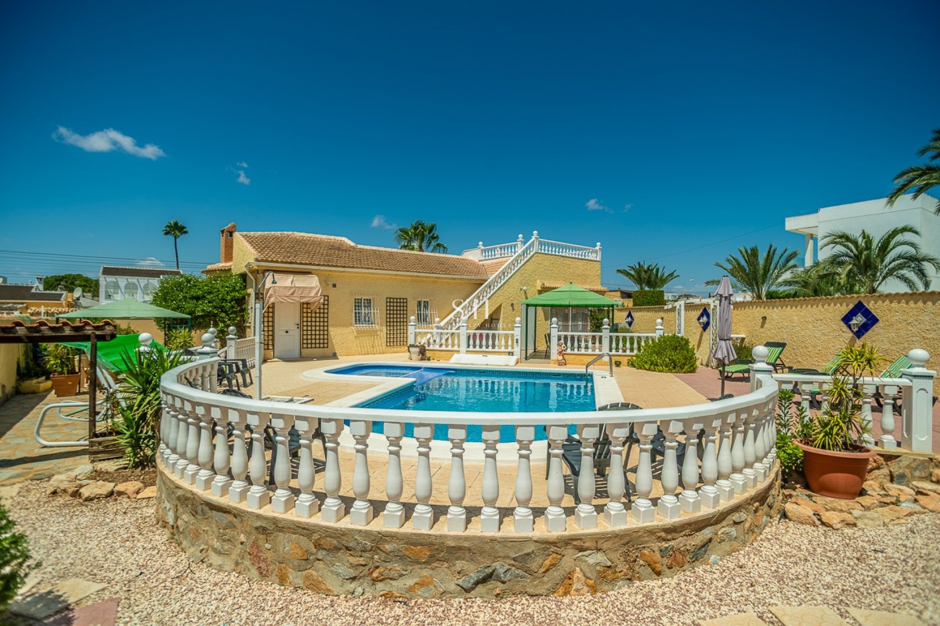 Återförsäljning - Villa - Torrevieja - Costa Blanca