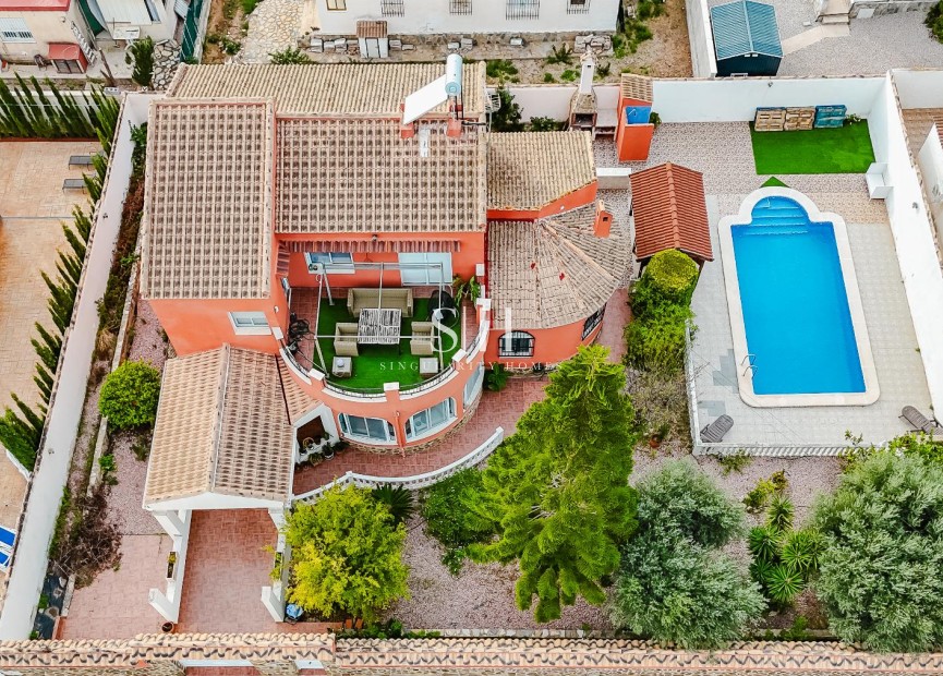 Återförsäljning - Villa - Torrevieja - Costa Blanca