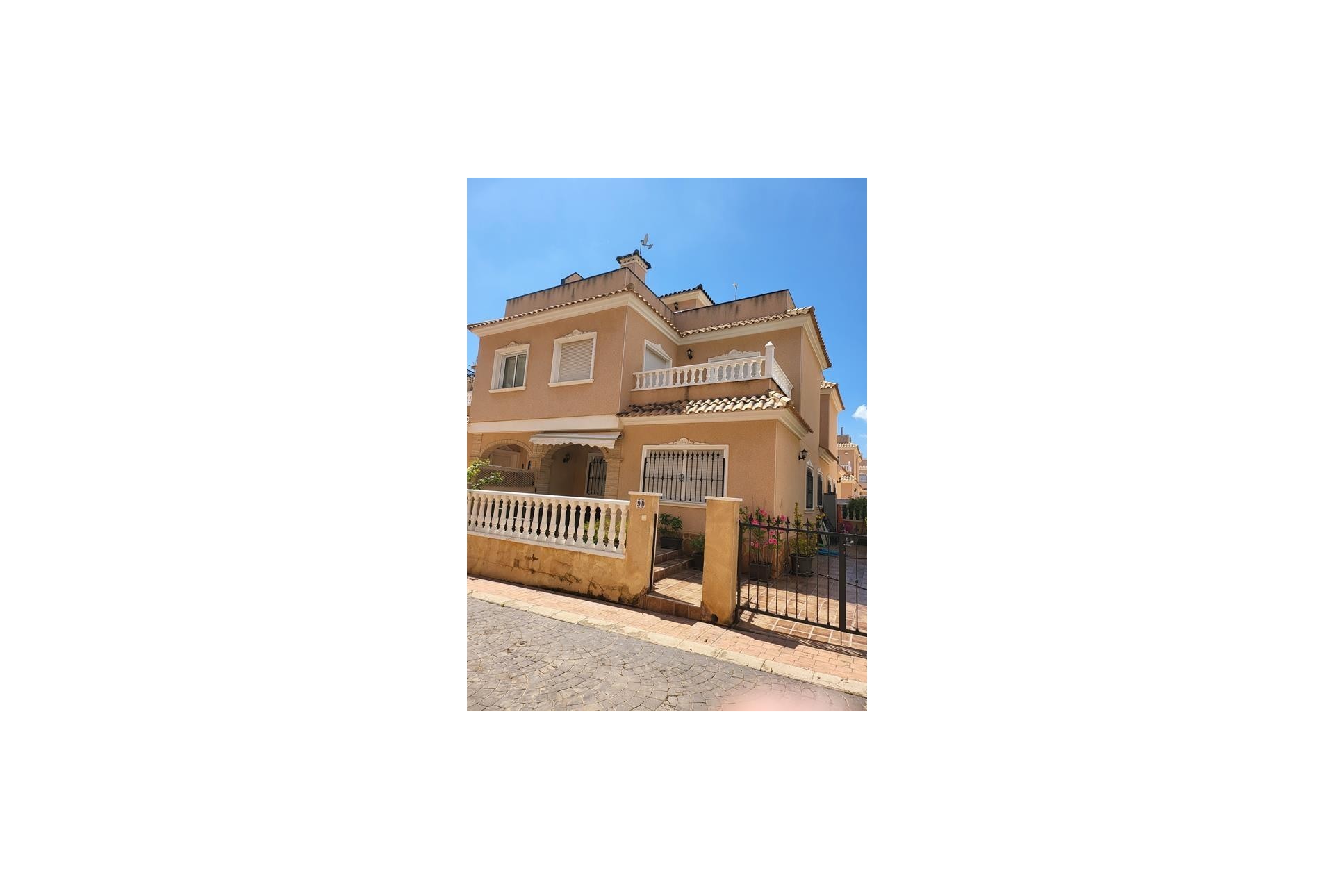 Återförsäljning - Villa - Torrevieja - Costa Blanca