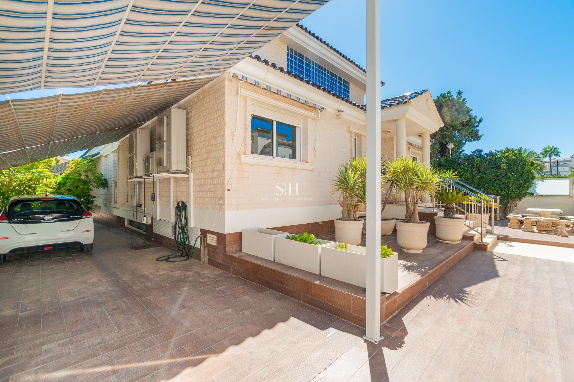Återförsäljning - Villa - Torrevieja - La Mata