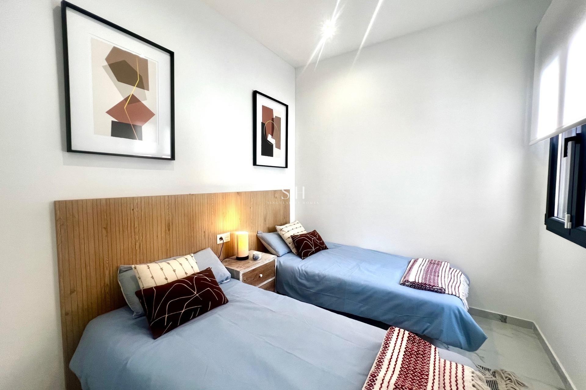 Återförsäljning - Villa - Torrevieja - La Siesta - El Salado - Torreta