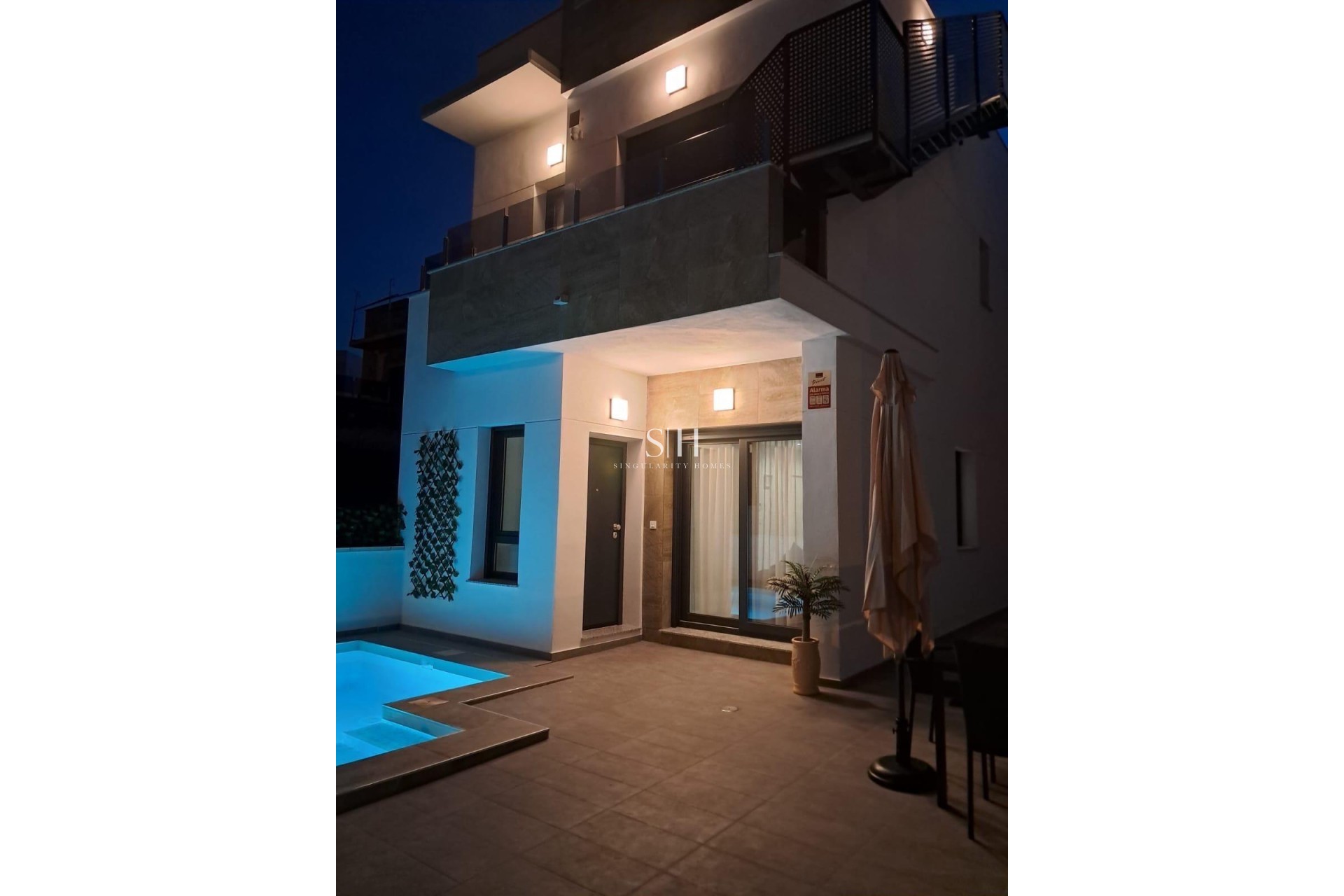 Återförsäljning - Villa - Torrevieja - La Siesta - El Salado - Torreta