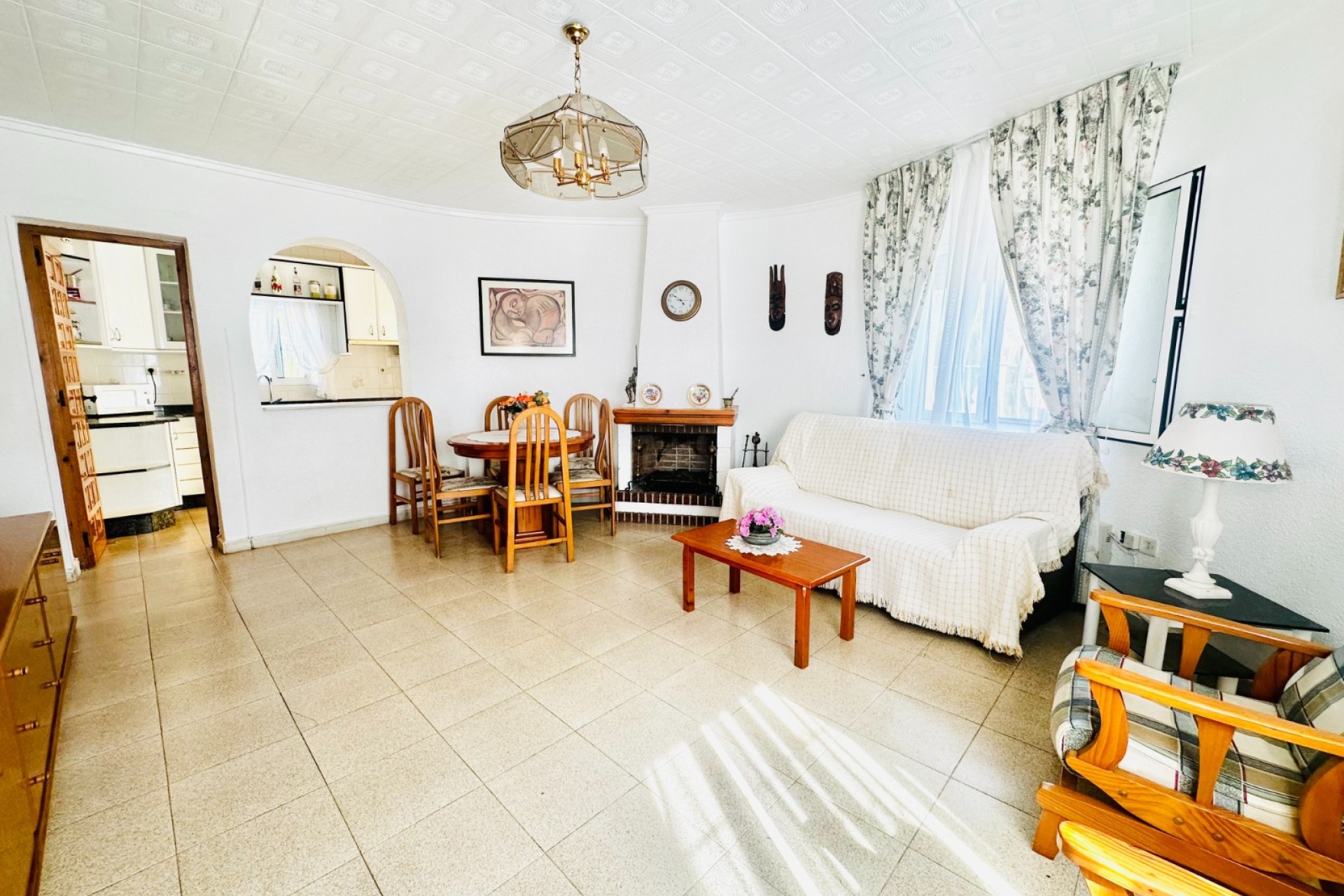 Återförsäljning - Villa - Torrevieja - La Siesta - El Salado -  Torreta