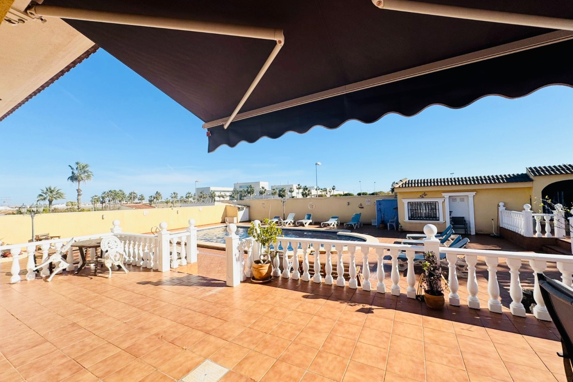 Återförsäljning - Villa - Torrevieja - Los Balcones - Los Altos del Edén