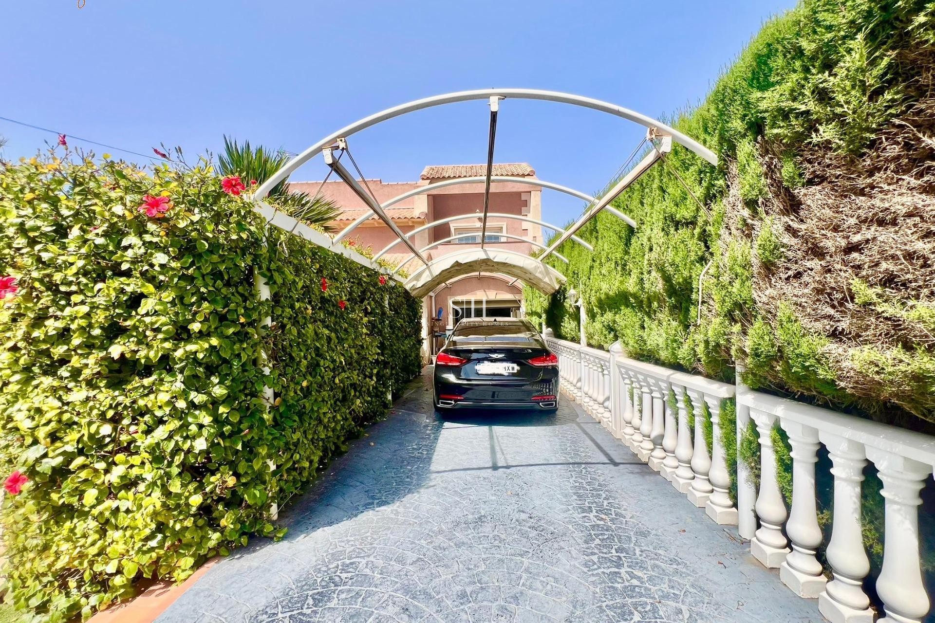 Återförsäljning - Villa - Torrevieja - Los Balcones - Los Altos del Edén