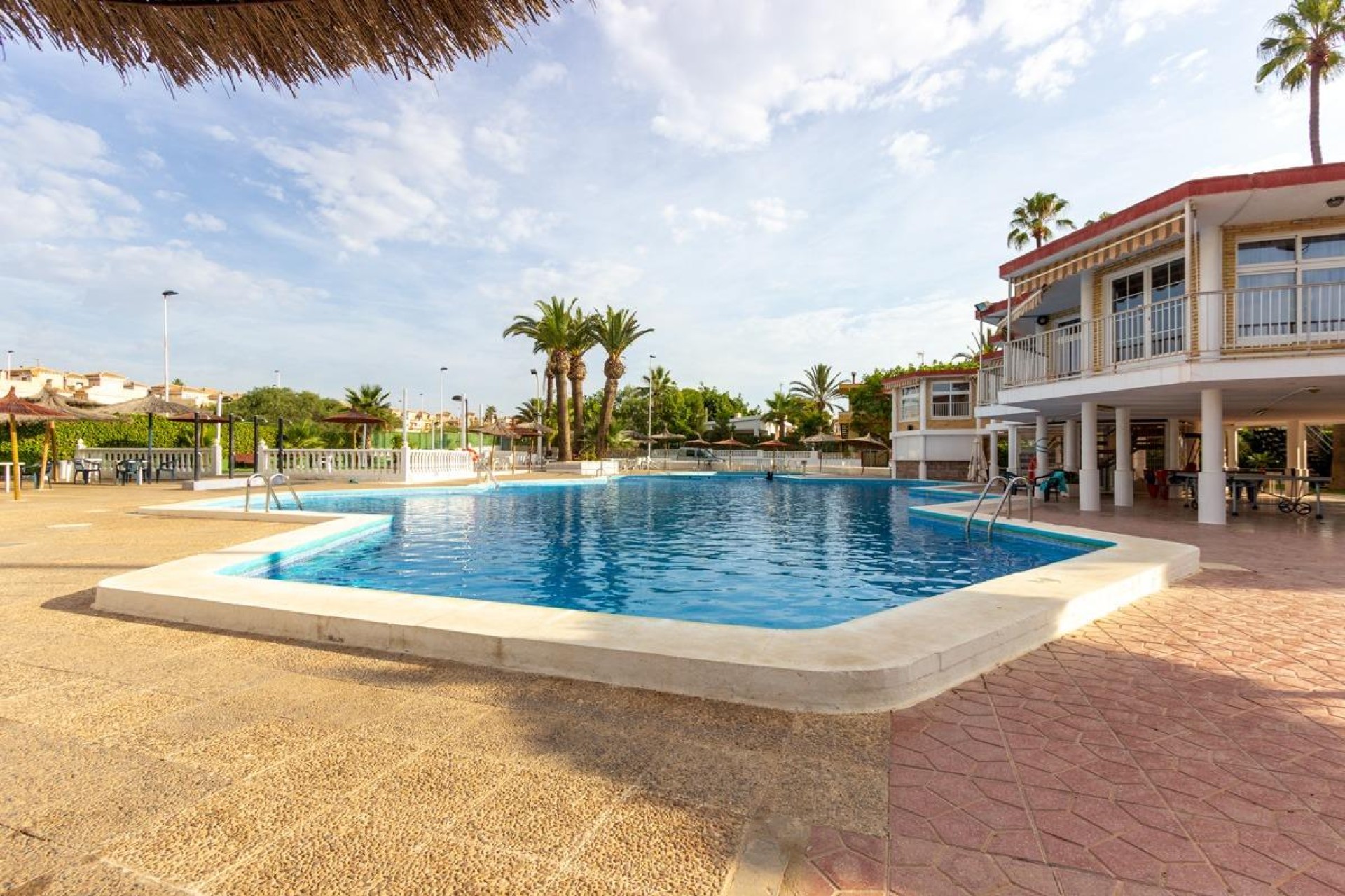 Återförsäljning - Villa - Torrevieja - Los Frutales