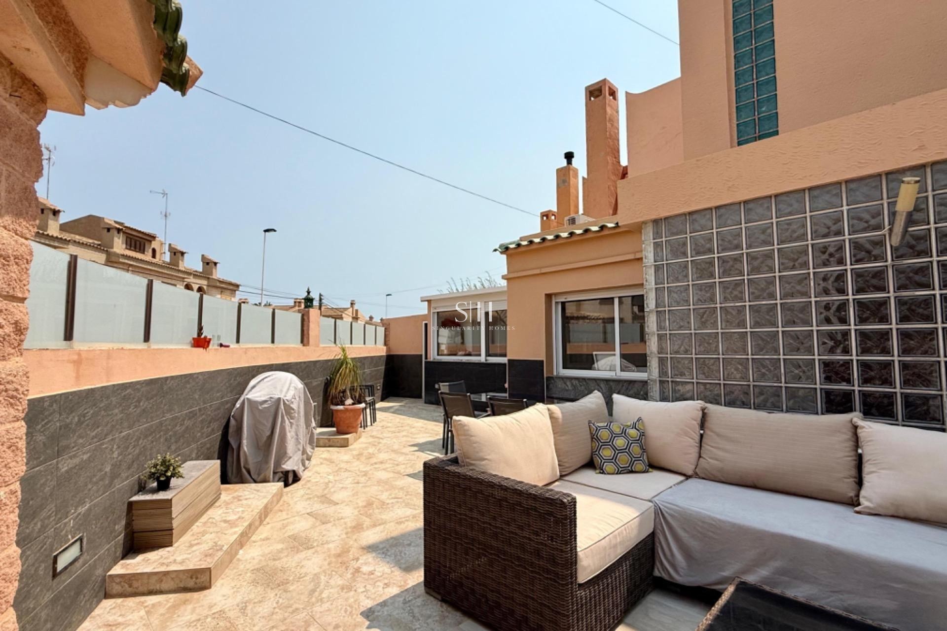 Återförsäljning - Villa - Torrevieja - Los Frutales