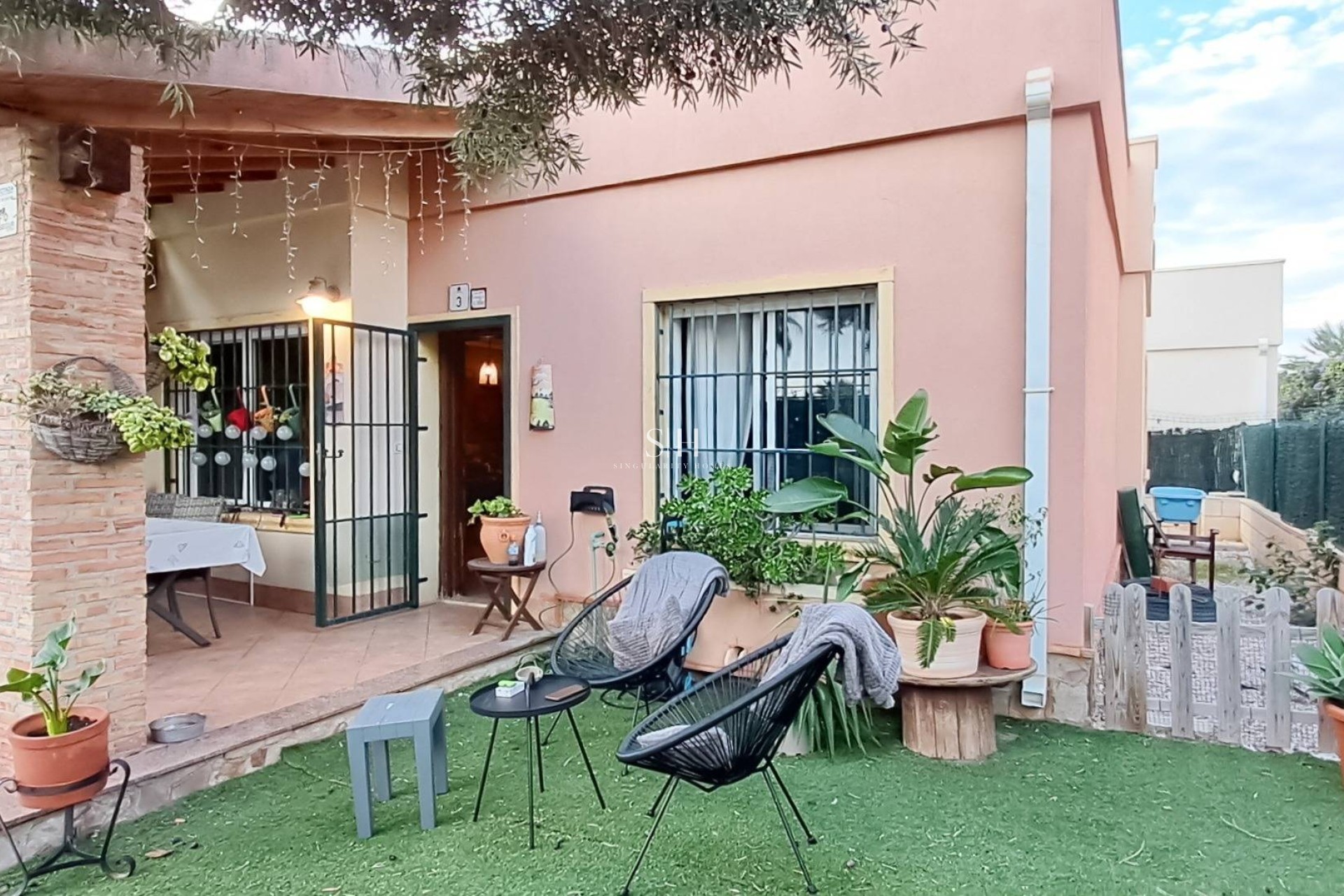 Återförsäljning - Villa - Torrevieja - Parque Acuático - Sector 25