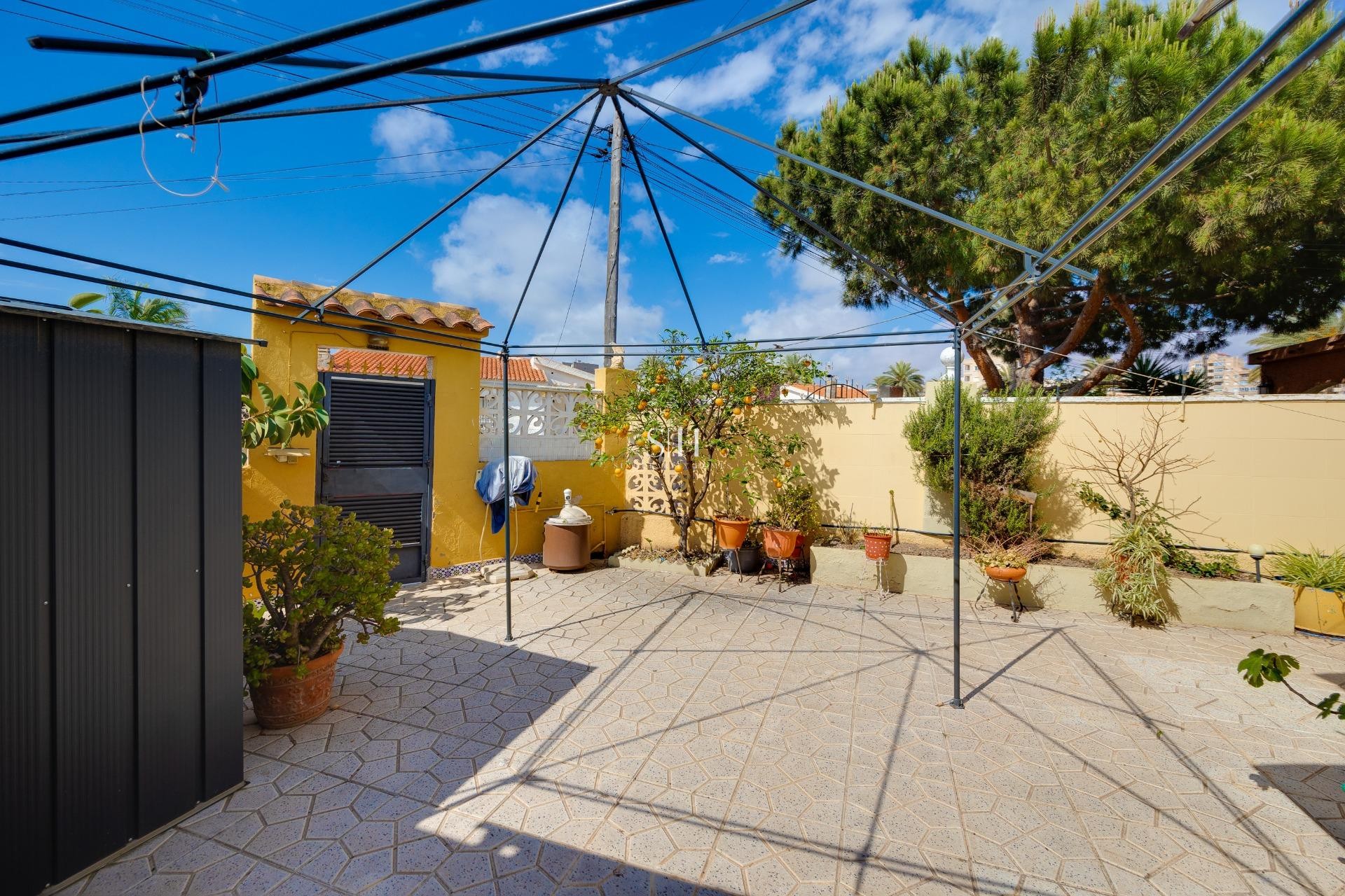 Återförsäljning - Villa - Torrevieja - Playa de los Locos