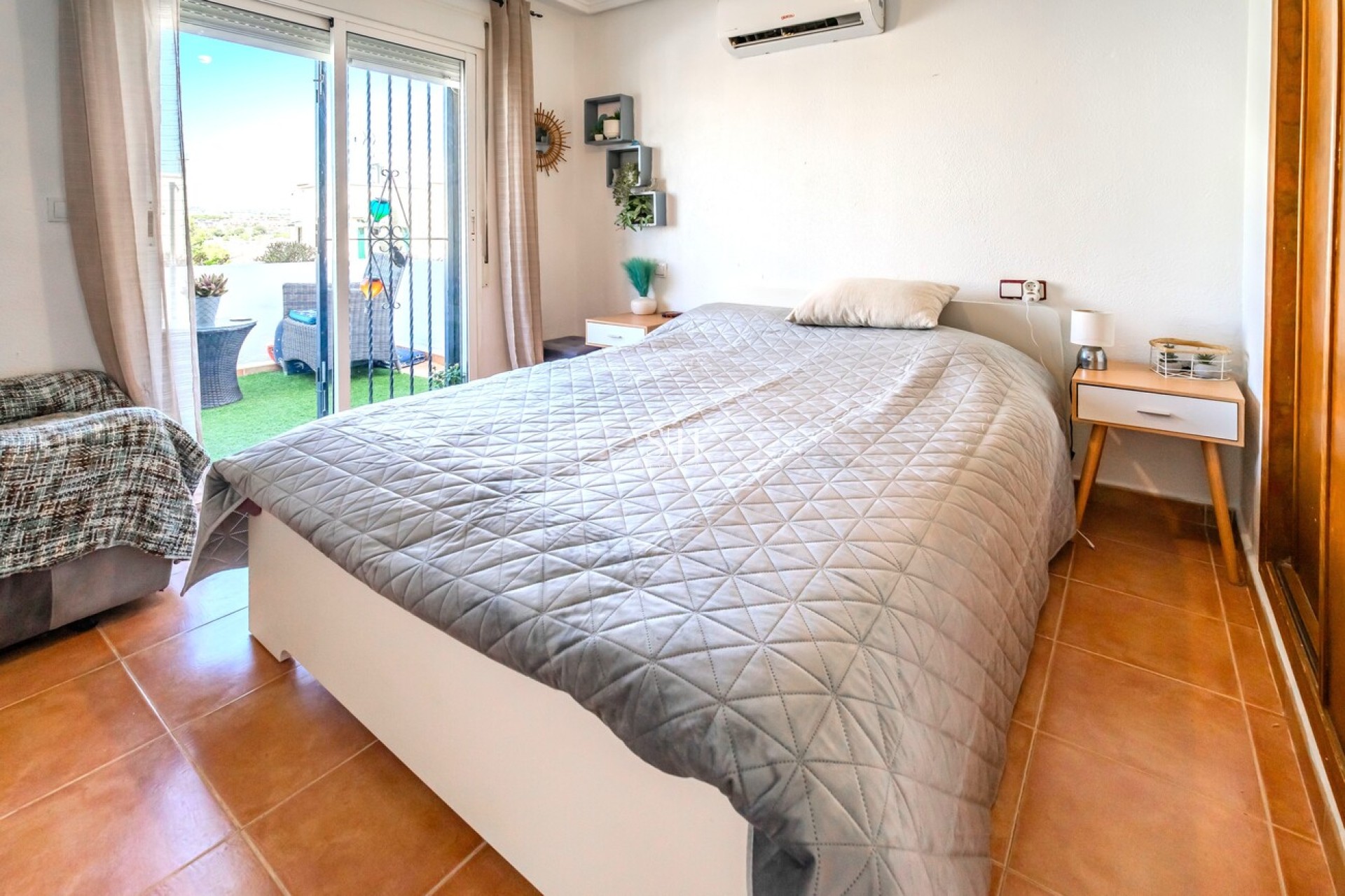 Återförsäljning - Villa - Torrevieja - Res Valle de los pinos